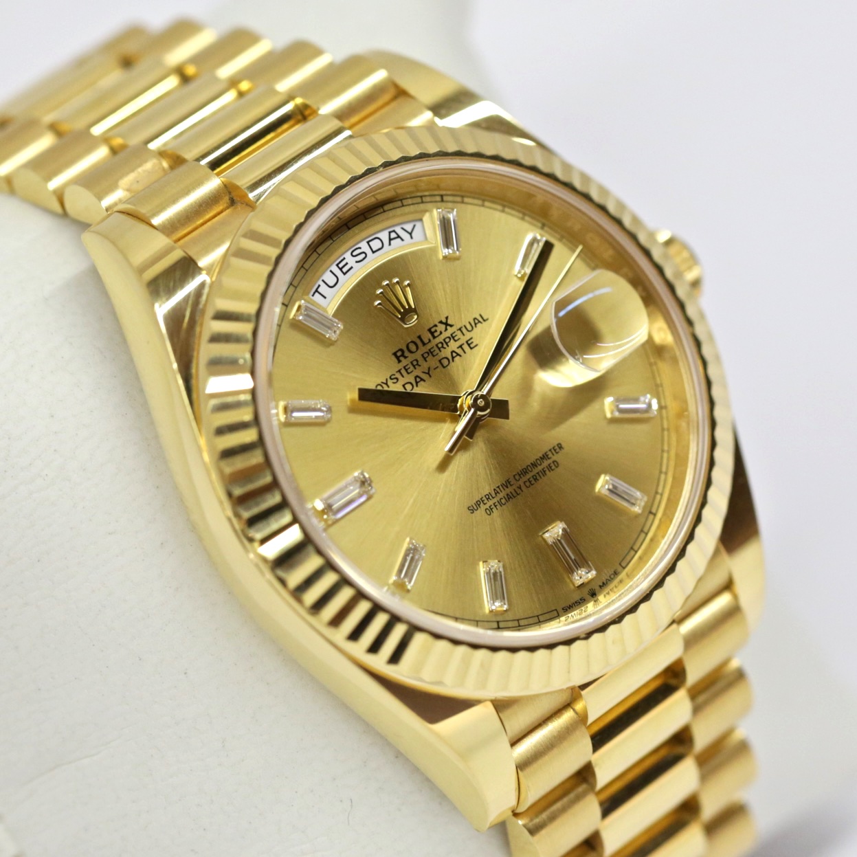 Rolex Oyster Perpetual Day-Date 40 in 18ct Yellow Gold, Champagne Dial with Factory set Baguette Diamonds, 18ct Yellow Gold Rolex President bracelet, Ref. 228238, Ca. 2020 - Image 3
