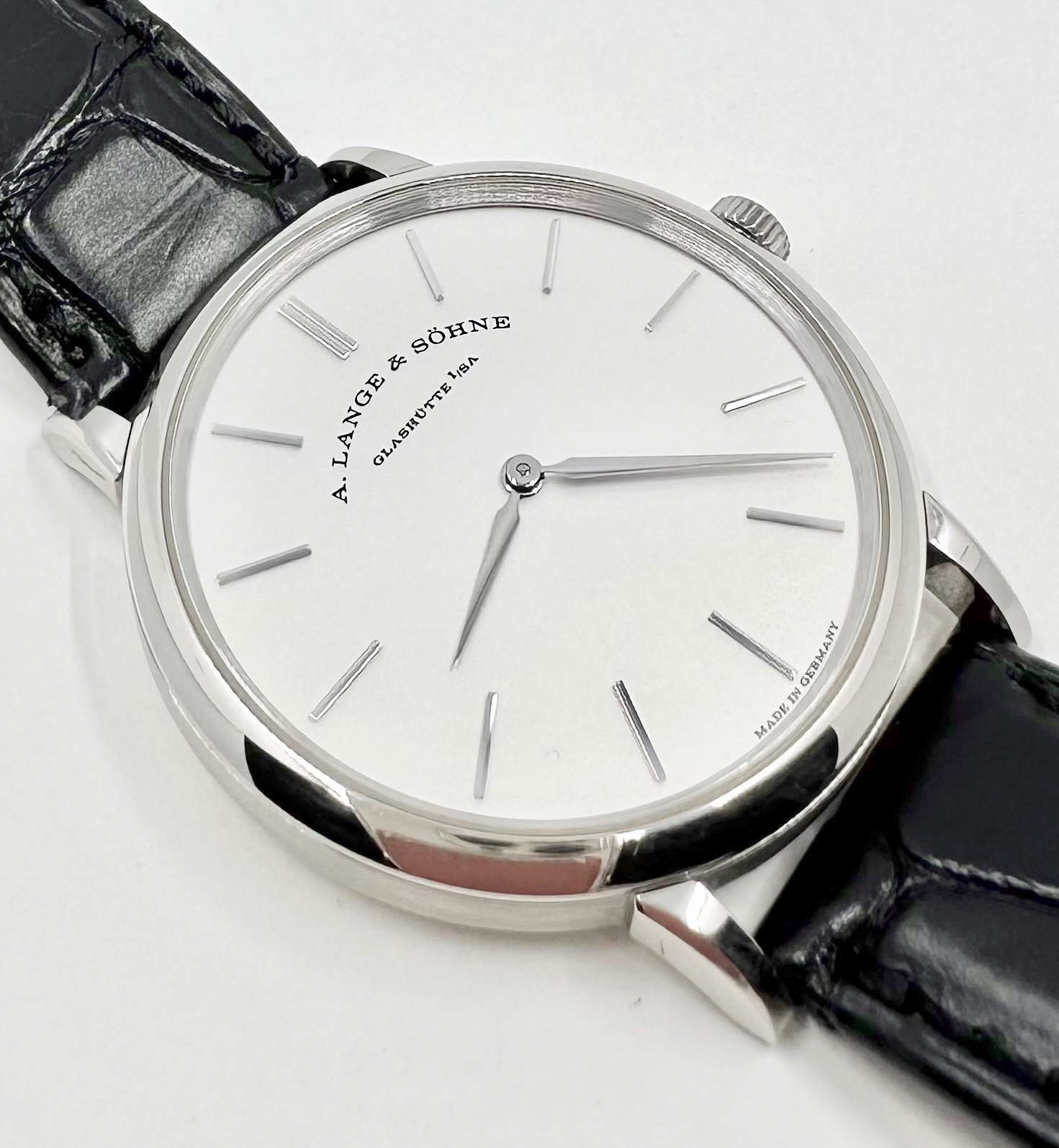 A Lange & Sohne Saxonia Thin in 18ct White Gold with Silver Argente Dial on A Lange & Sohne Alligator Strap, Ref 201.027, Circa: 2019, Complete with Box & Papers