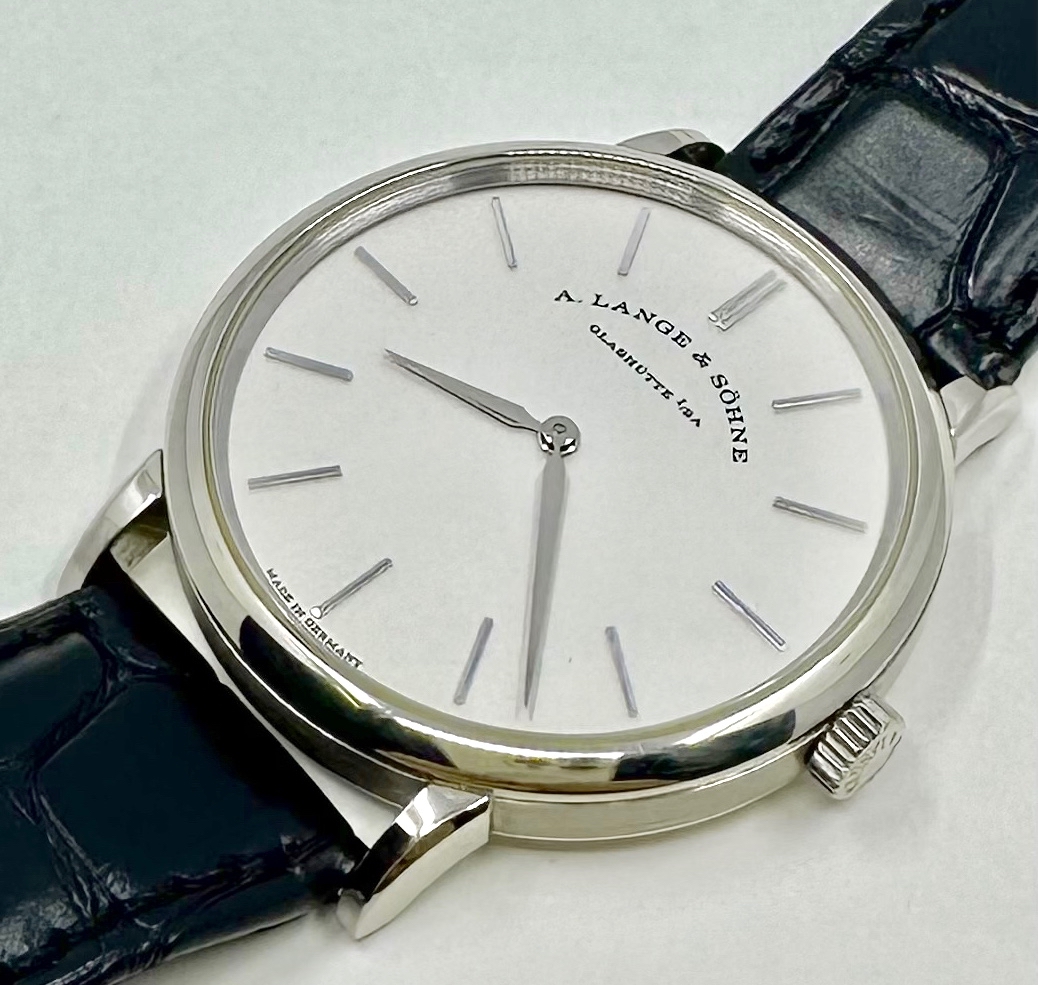 A Lange & Sohne Saxonia Thin in 18ct White Gold with Silver Argente Dial on A Lange & Sohne Alligator Strap, Ref 201.027, Circa: 2019, Complete with Box & Papers - Image 2