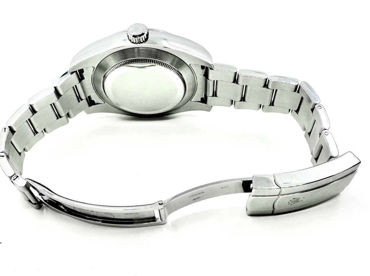 Rolex Airking in stainless steel, Black Arab 3,6, 9 - 60 minute dial, on a Rolex Oystersteel bracelet with original box. - Image 4