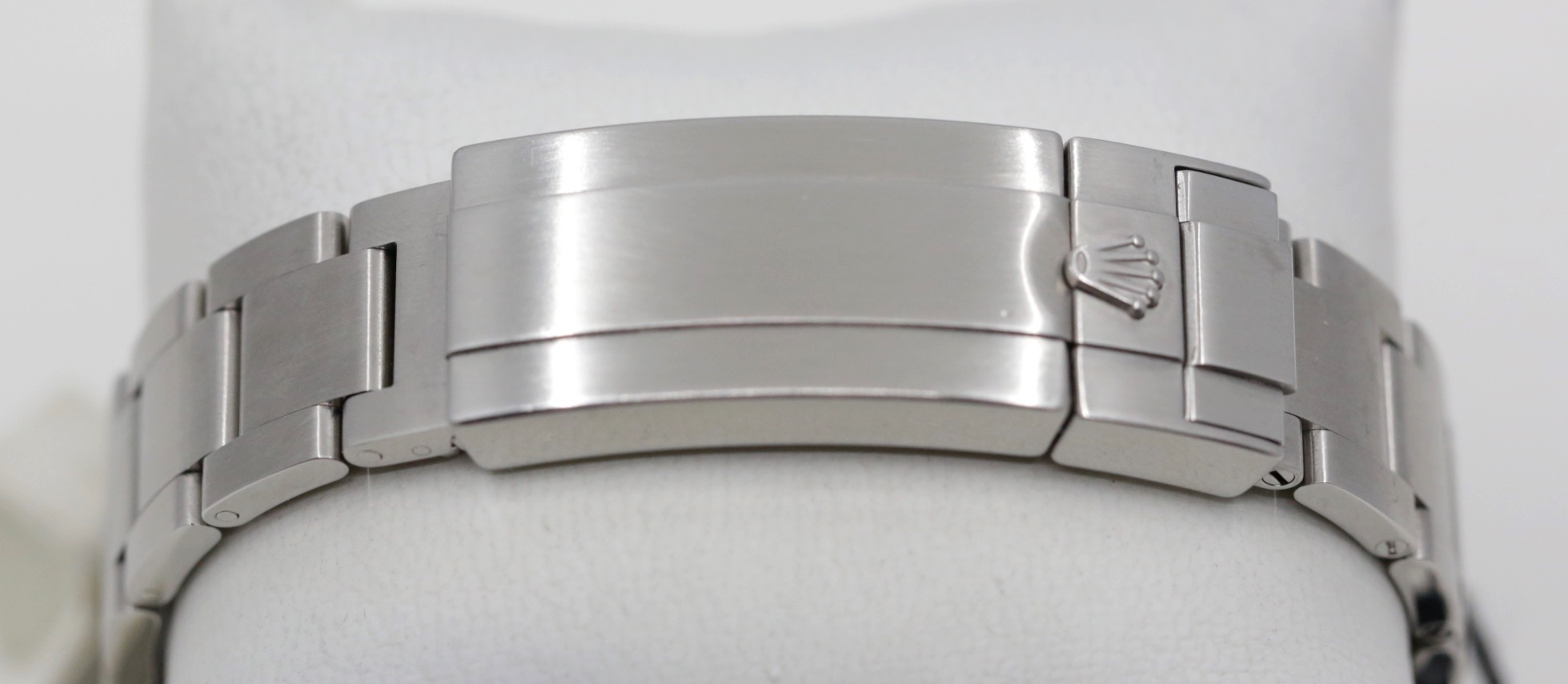 Rolex Sea-Dweller DeepSea in stainless steel, black index dial on a Rolex OysterSteel bracelet Ref:116660 , Box, book and Rolex Warraty Card Ca. 2014 - Image 5