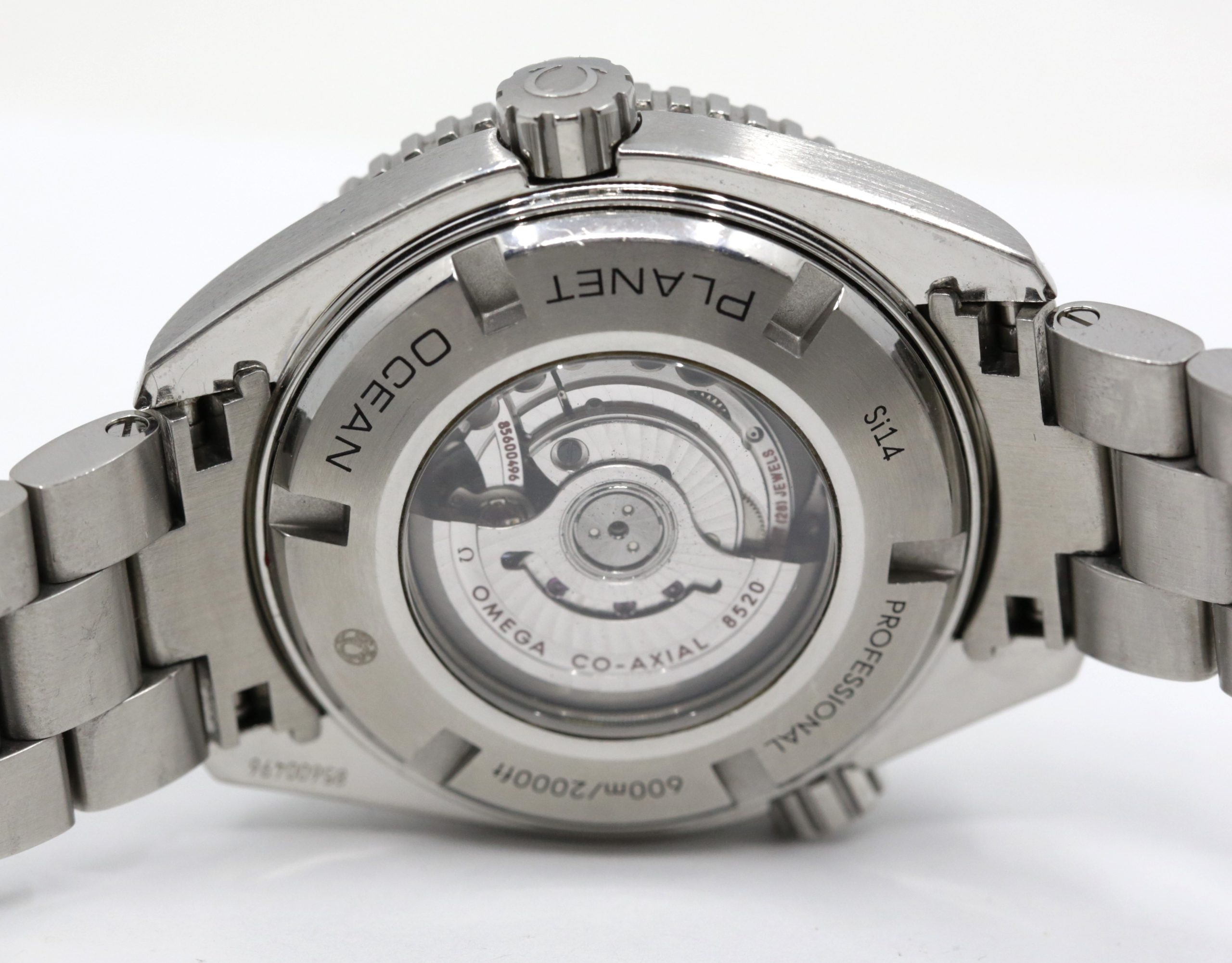 Omega Seamaster Planet Ocean 600M Co-Axial Chronometer 37.5mm, in Stainless Steel with Black 12, 6, 9 Dial, on Omega Stainless Steel Bracelet, Ref. 232.30.38.20.01.002, Circa: 2016, Complete with Box, Book & Warranty Cards - Image 5