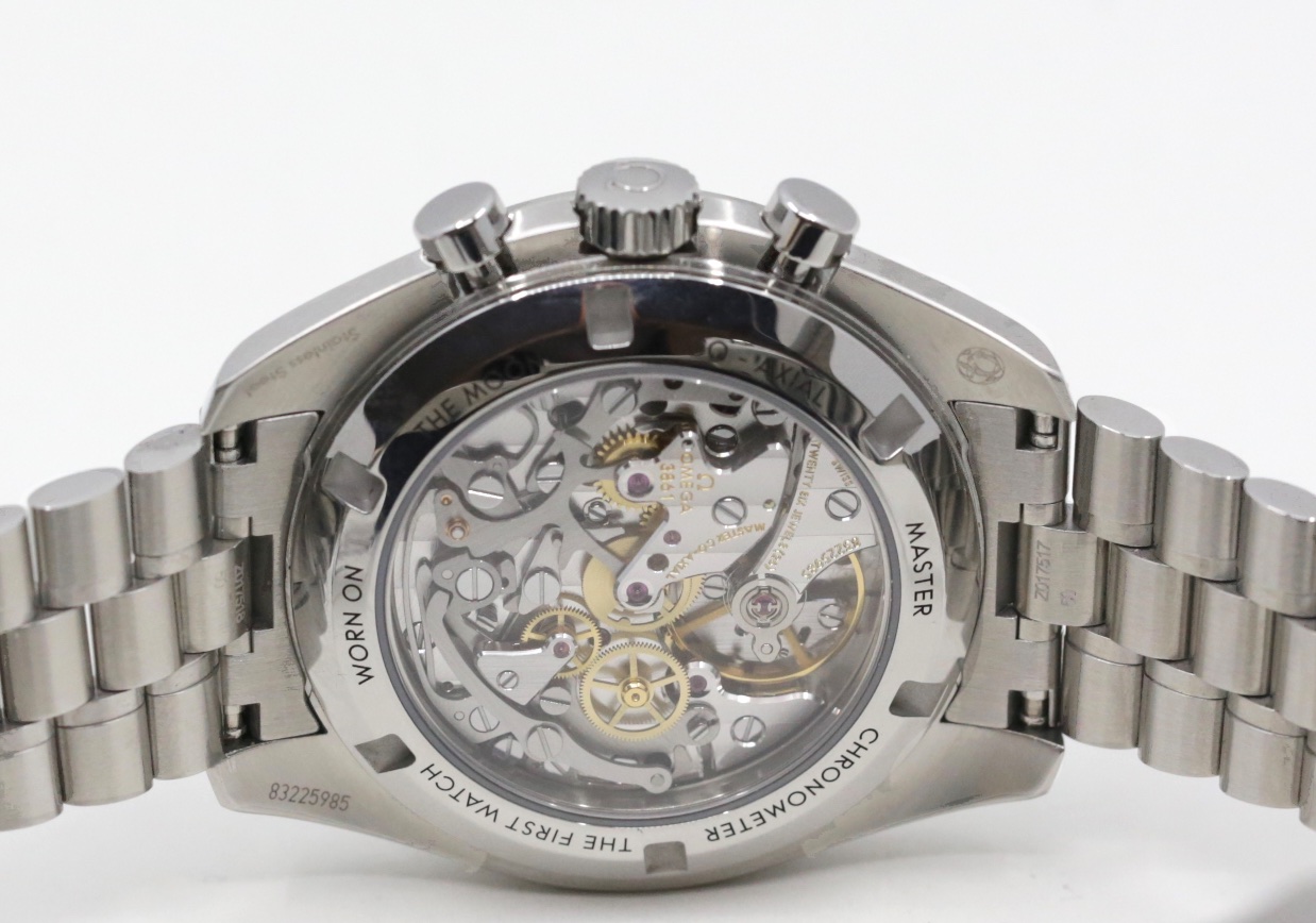 Omega Speedmaster Professional Moonwatch “Sapphire Sandwich”, in Stainless Steel, Black Index Dial, on Stainless Steel Omega Bracelet, Ref. 310.30.42.50.01.002, Complete with Box & Book and Omega Warranty cards, Circa: 2022, - Image 6