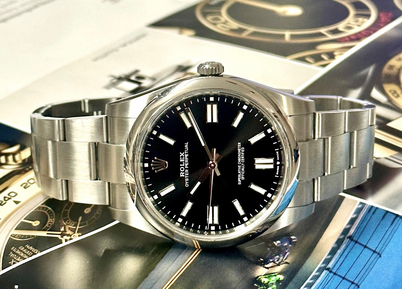 Rolex Oyster Perpetual 41 Ref 124300, with Bright Black dial, 2022, box and papers. - Image 2