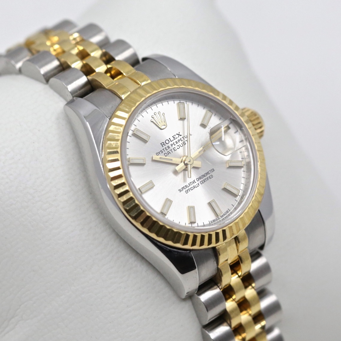 Rolex Lady Datejust 26, in 18ct Yellow Gold & Stainless Steel, Silver Index Dial on 18ct Yellow Gold & Stainless Steel Rolex Jubilee Bracelet, Ref. 179173, Circa: 2014, Complete with Box, Book & Rolex Warranty Card - Image 4
