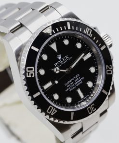 Rolex Oyster Perpetual Submariner Ref 114060, Ca 2013, full set B&P recently serviced!!!