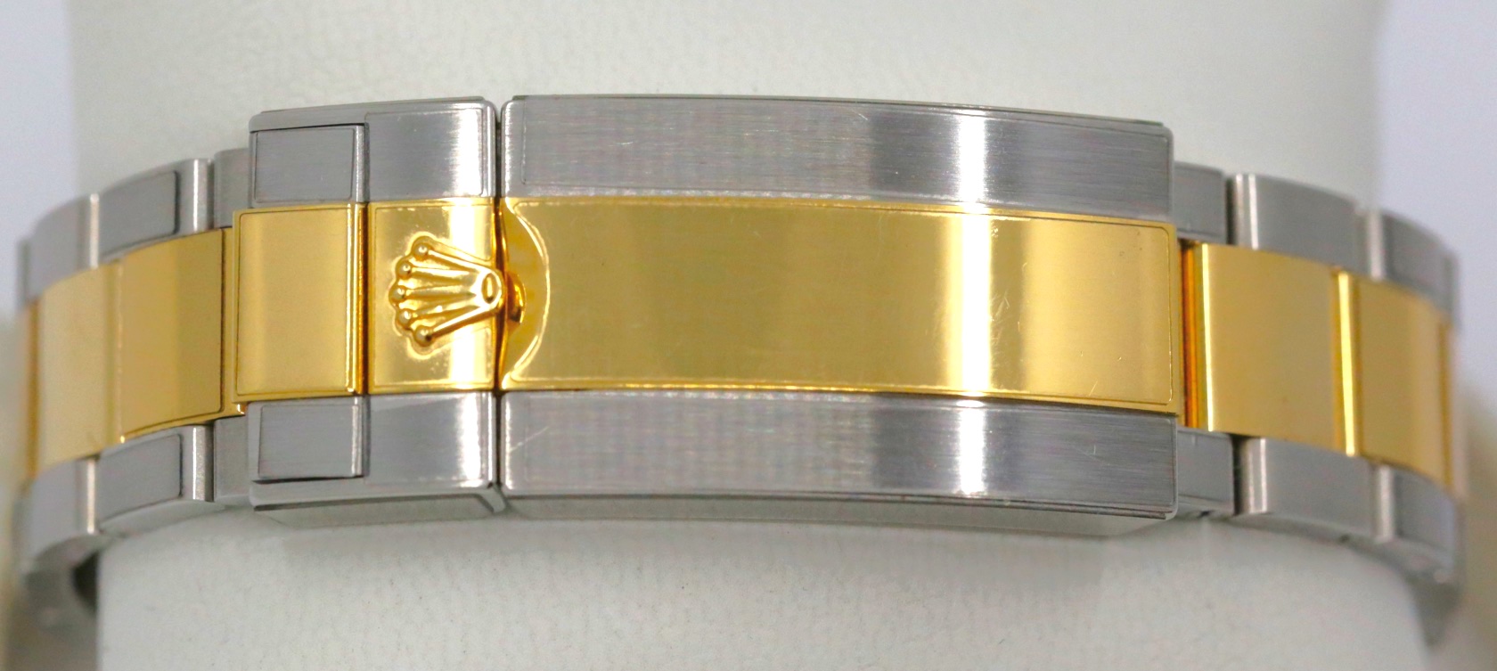 Rolex Sea-Dweller 43 "Anniversary" in 18ct Yellow Gold & Stainless Steel, Black Index Dial with Black Ceramic Bezel, on Stainless Steel & 18ct Yellow Gold Rolex Oyster Bracelet, Ref. 126603, Circa: 2019, Complete with Box & Papers - Image 5