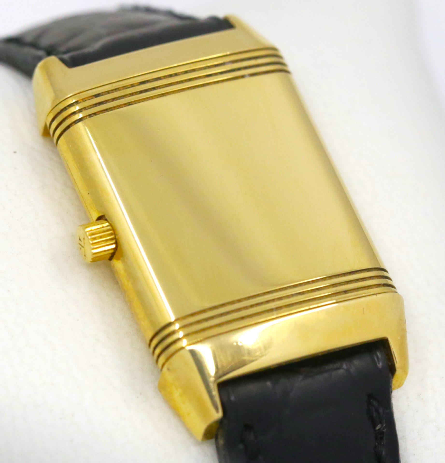 Jaeger Le Coultre Reverso ladies 18k Yellow gold, 260.1.86, manual winding with box papers. - Image 5