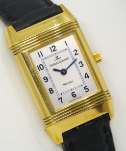 Jaeger Le Coultre Reverso ladies 18k Yellow gold, 260.1.86, manual winding with box papers.