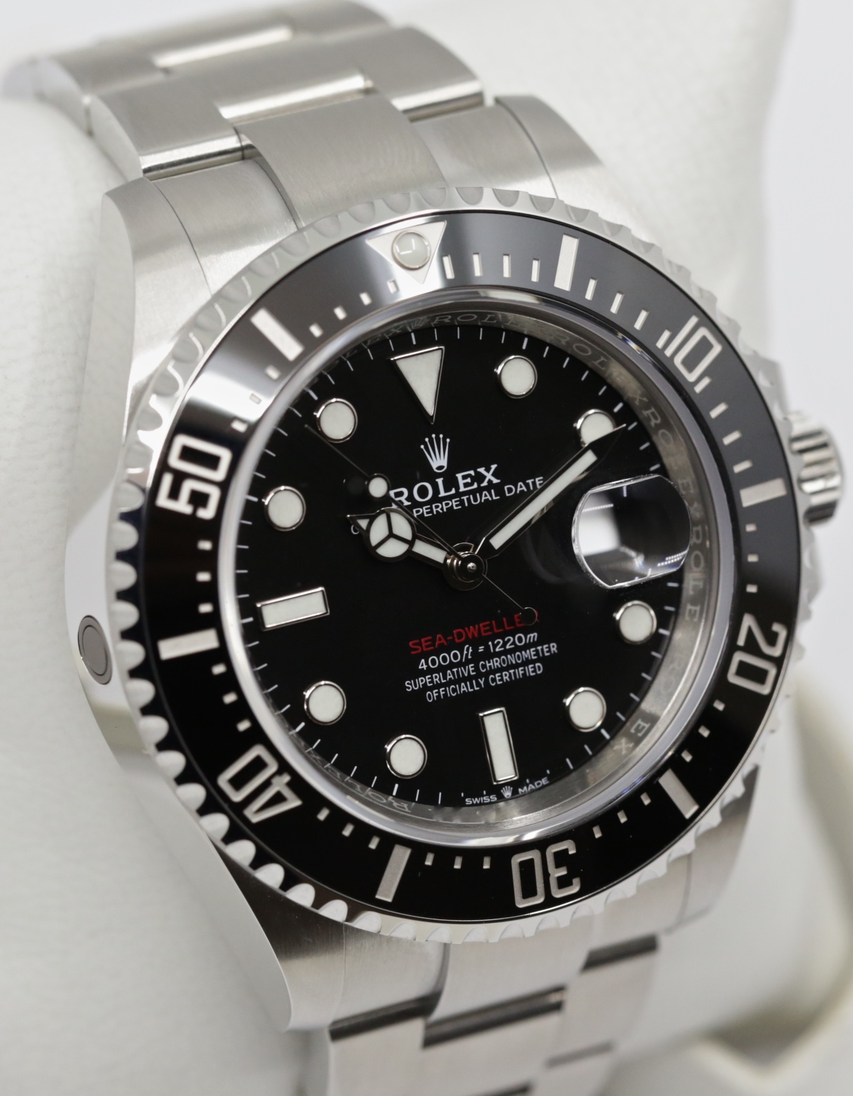 Rolex Sea Dweller 43 "Anniversary", in Stainless Steel, Black Index Dial, Black Ceramic Dial on Stainless Steel Rolex Oyster Bracelet, Ref. 126600, Circa: 2022, Complete with Box, Papers & Balance of 5 Year Rolex Warranty - Image 3