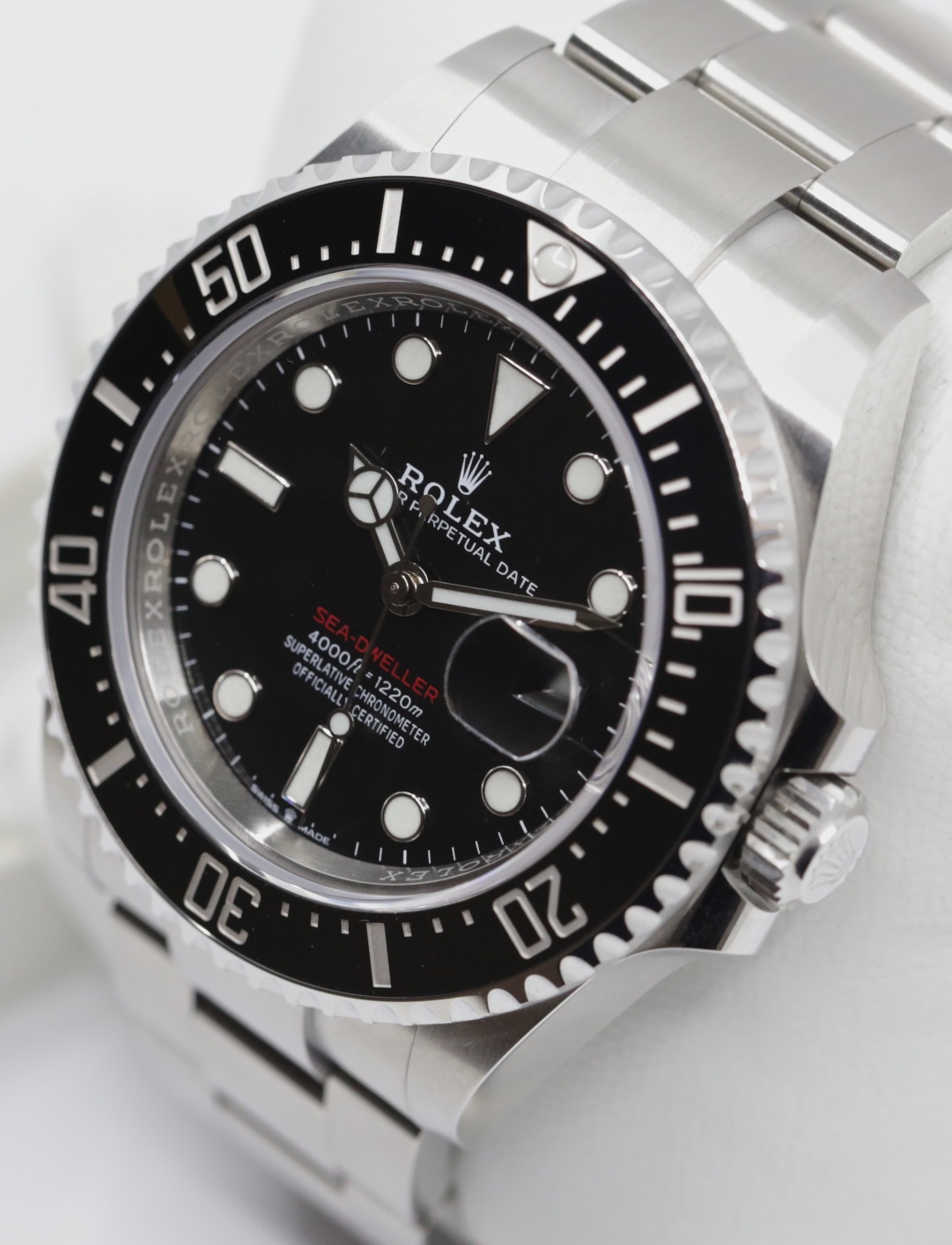 Rolex Sea Dweller 43 "Anniversary", in Stainless Steel, Black Index Dial, Black Ceramic Dial on Stainless Steel Rolex Oyster Bracelet, Ref. 126600, Circa: 2022, Complete with Box, Papers & Balance of 5 Year Rolex Warranty - Image 5