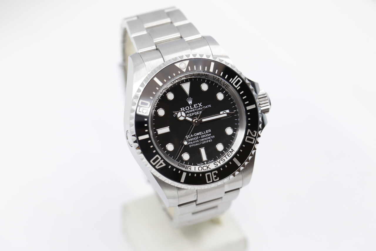Rolex Sea-Dweller Deepsea in OysterSteel, Black Ceramic Bezel and Black Index Dial, on Rolex Stainless Steel Oyster Bracelet, Ref. 136660, with Box, Book and Rolex Warranty card, Circa: 2022, - Image 3