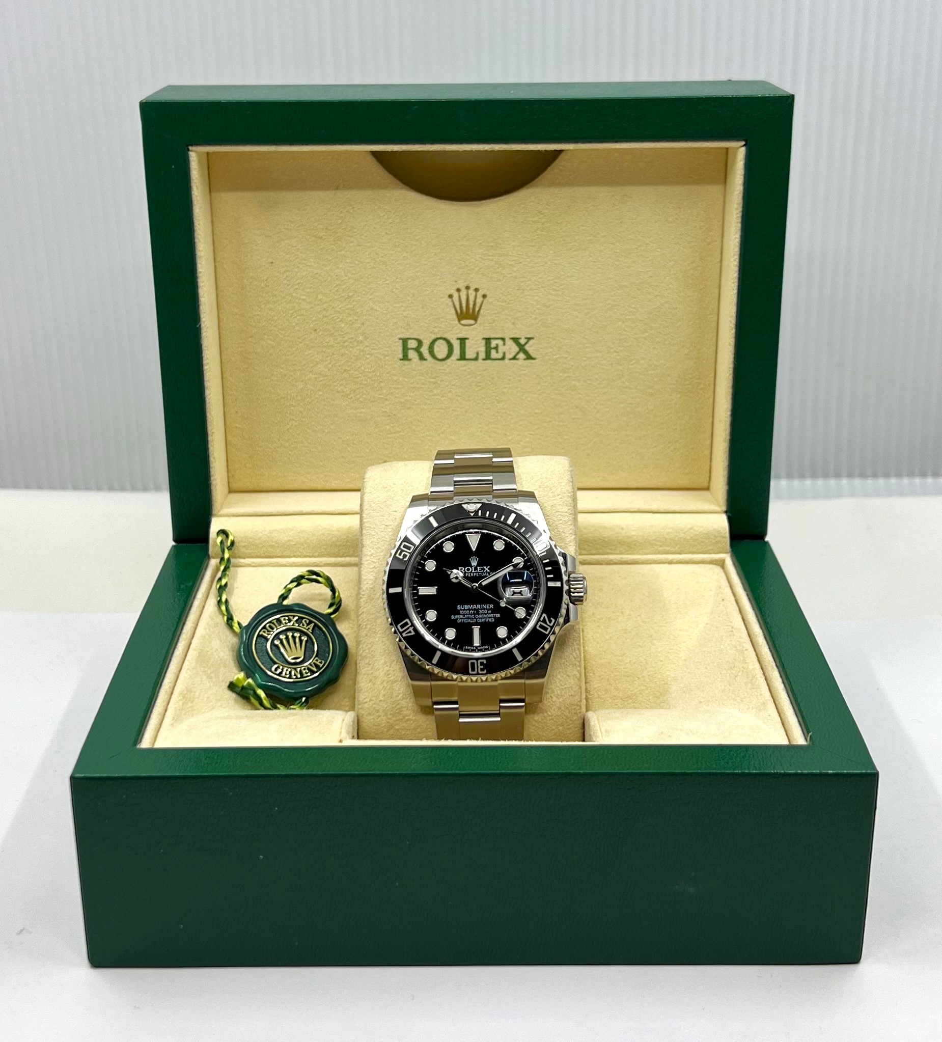 Rolex Oyster Perpetual Submariner Date, in Stainless Steel, Black Ceramic Bezel, Black Index Dial, on Stainless Steel Rolex Oyster Bracelet, Ref. 116610LN, with Box - Image 7