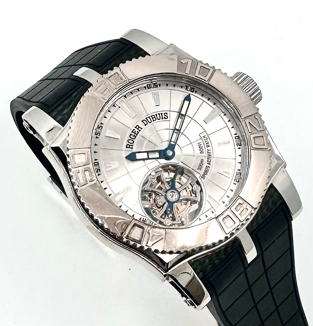 Roger Dubuis Easy Diver Tourbillon, "Just for Friends" - Limited to 280 pieces,in Stainless Steel with an 18ct White Gold Bezel on Roger Dubuis Rubber Strap and Deployant. Ref SE48 02 9/0 Ca 2004, with Roger Dubuis Warranty Certificates - Image 6