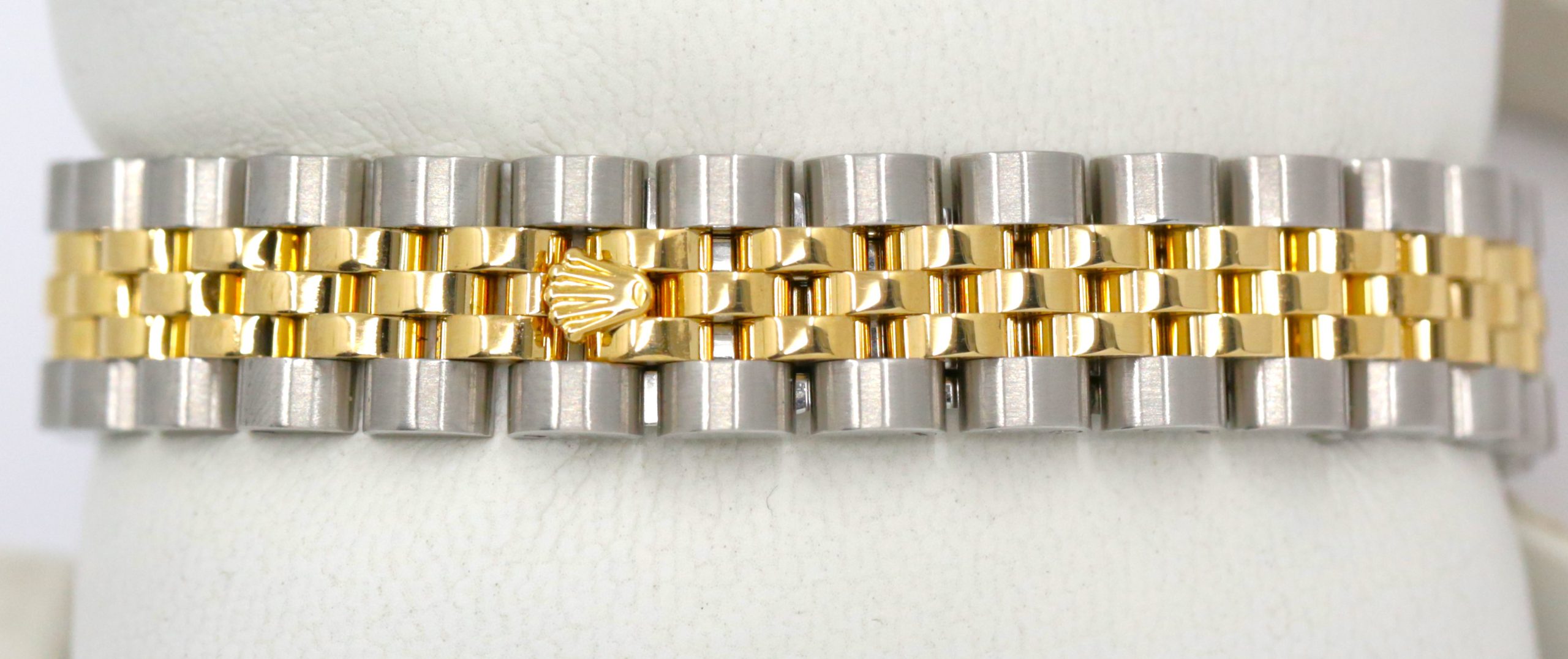 Rolex Lady Datejust 26, Stainless Steel & 18ct Yellow Gold, Black Factory Set Diamond Dial on Stainless Steel & 18ct Yellow Gold Rolex Jubilee Bracelet, Ref. 179713, Circa: 2007, with Box, Books, Rolex Warranty Certificate & Rolex Service Card Dated July 2017 - Image 4