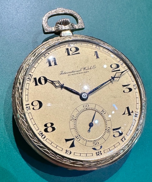 IWC International Watch Co Schaffhausen open face pocket watch, solid 14ct 0.585 yellow gold.
