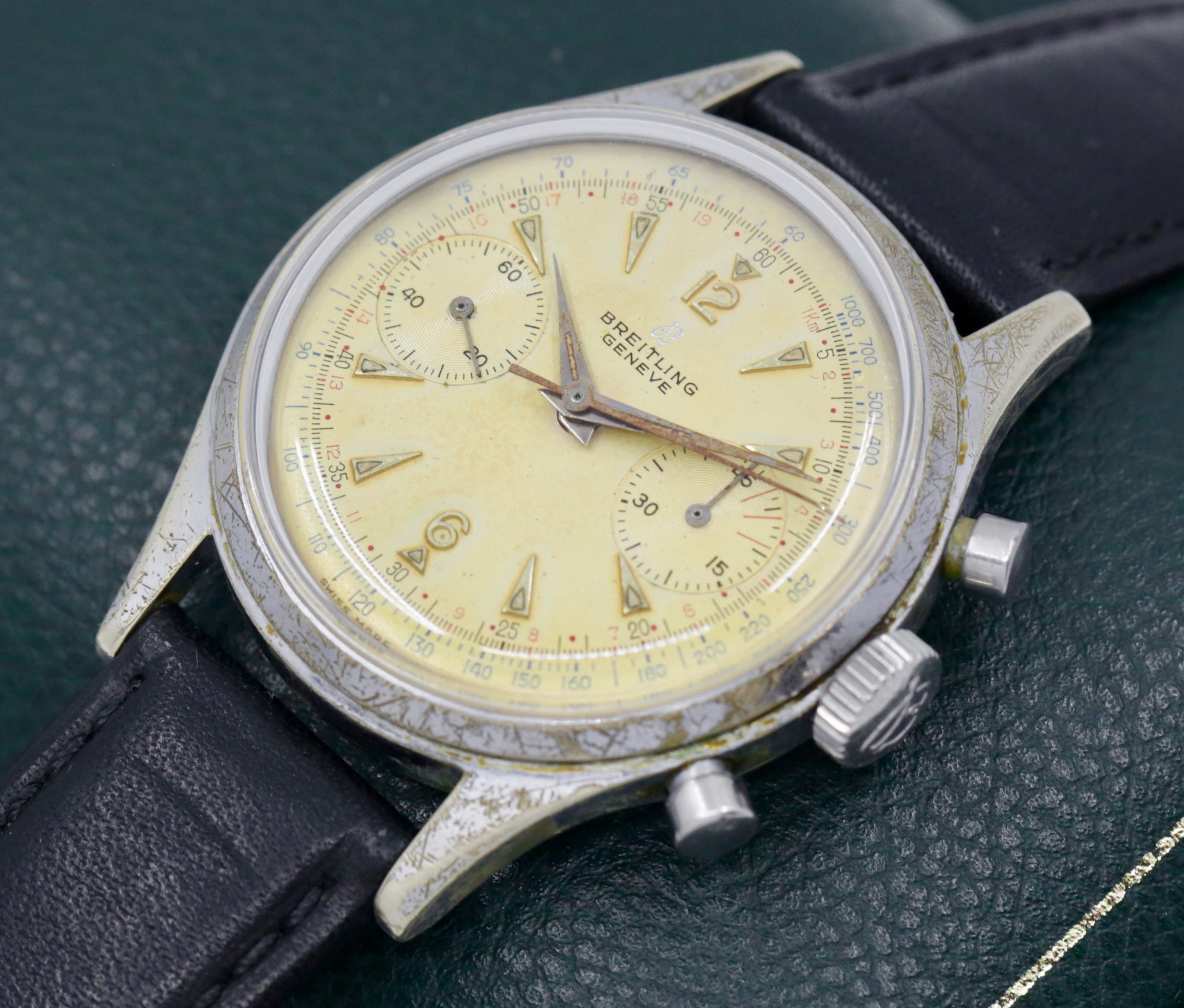Breitling Vintage Chronograph, in Stainless Steel, Patinated Index Dial, on Black Leather Strap with Stainless Steel Tang Buckle, Ref. 1191, Circa: 1960's - Image 3