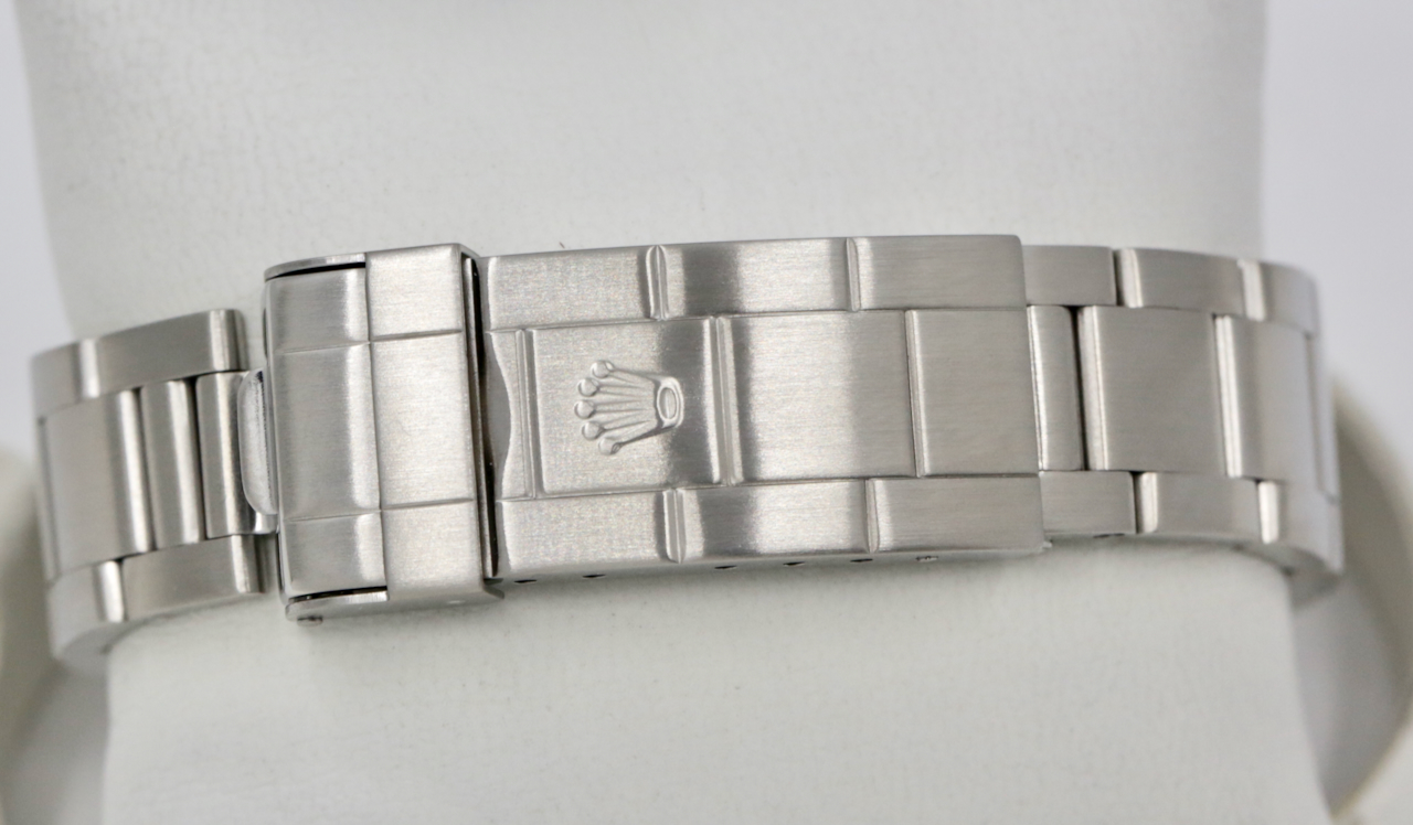 Rolex Oyster Perpetual Submariner Non Date, Ref: 14060M G series Ca 2010, just back from Rolex Service Centre Melbourne. - Image 6