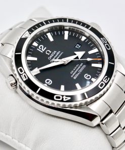Alternative view of Omega Seamaster Planet Ocean 600M Co-Axial Big Size, 45.5mm, Stainless Steel, Black Index Dial, on Stainless Steel Omega Bracelet, Ref. 2200.50.00, Circa: 2011, with Box, Book & Omega Warranty Cards
