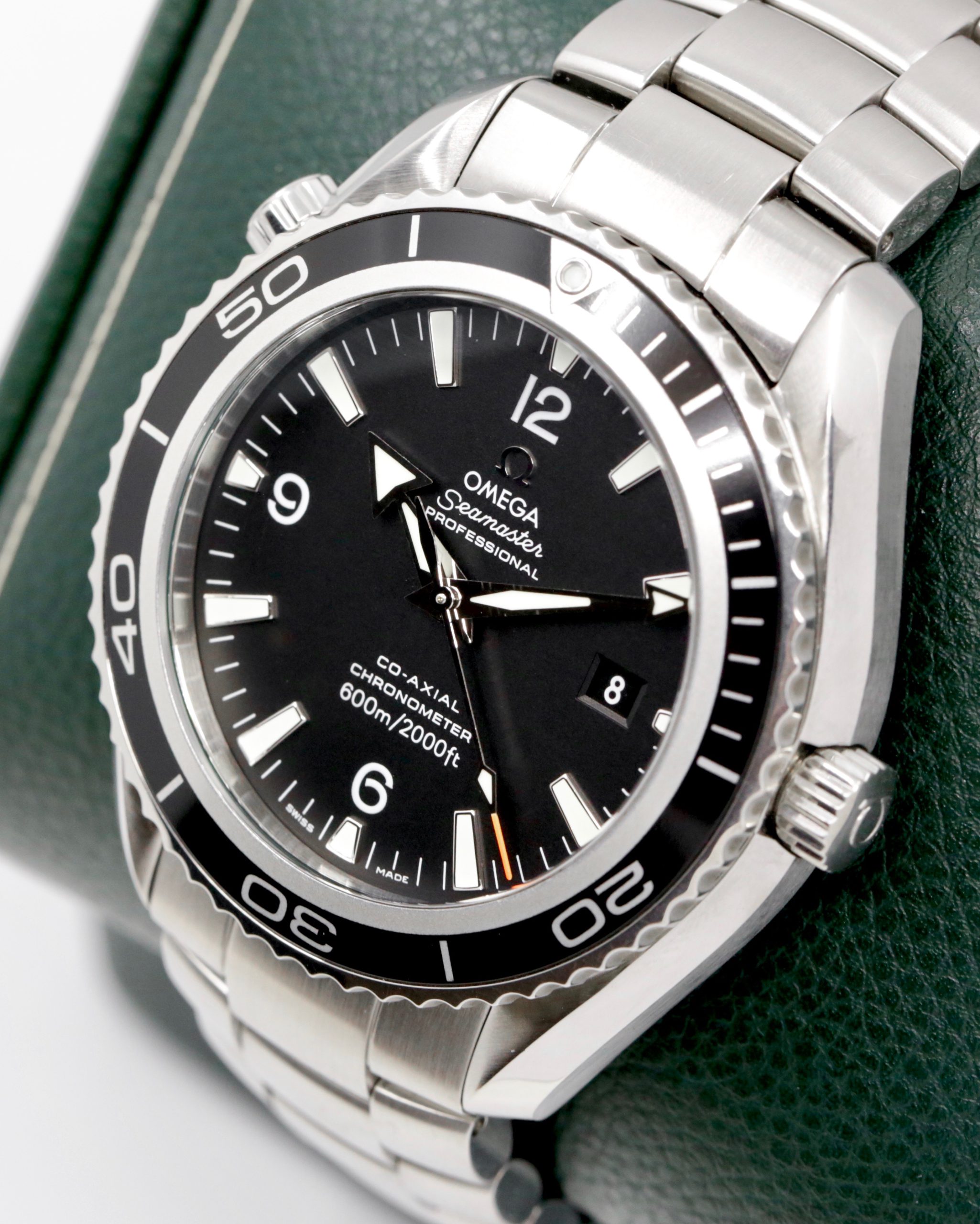 Omega Seamaster Planet Ocean 600M Co-Axial Big Size, 45.5mm, Stainless Steel, Black Index Dial, on Stainless Steel Omega Bracelet, Ref. 2200.50.00, Circa: 2011, with Box, Book & Omega Warranty Cards - Image 3
