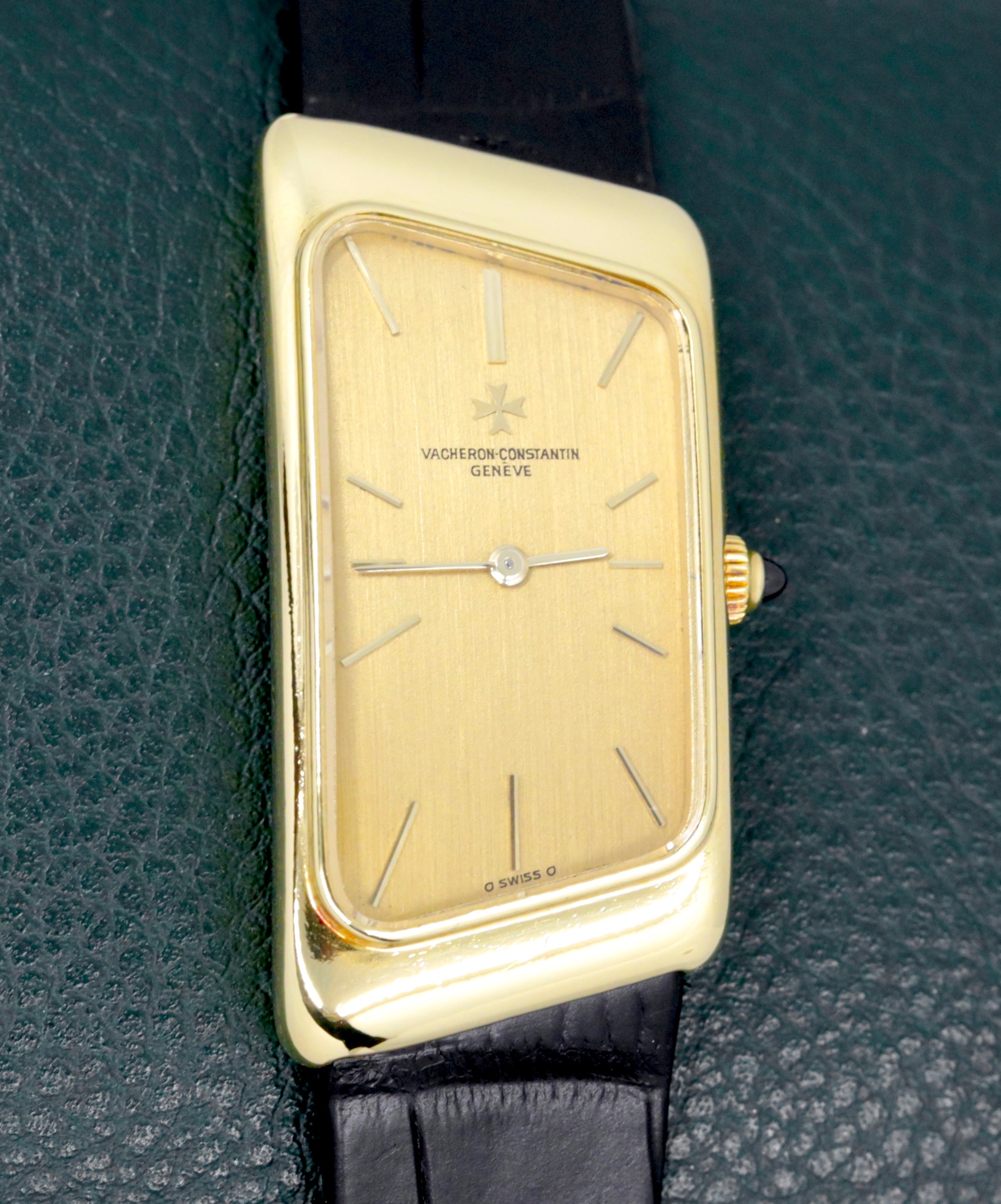 Vacheron Constantin Asymmetric 1972 Prestige de la France, in 18ct Yellow Gold, Champagne Index Dial, on Black Vacheron Constantin Alligator Strap, Ref. 15207, Recently Serviced by Vacheron Constantin