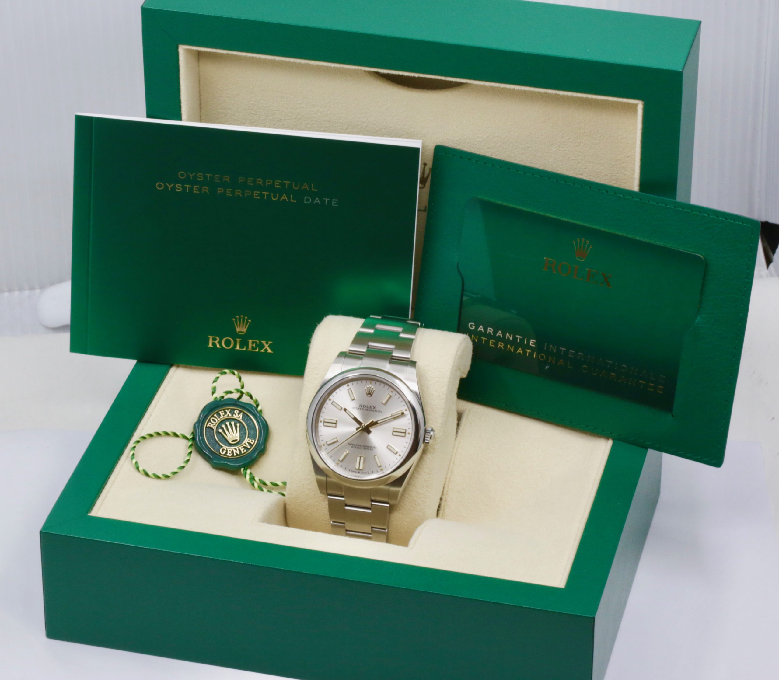 Rolex Oyster Perpetual 41, Stainless Steel, Silver Index Dial, on Stainless Steel Rolex Oyster Bracelet, Ref.124300, Circa: 2023, Complete with Box, Books, Rolex Warranty Card & Balance of 5 Year Rolex Factory Warranty - Image 8