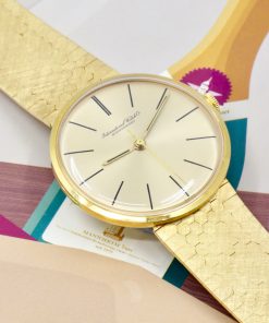 Alternative view of IWC Schaffhausen classic dress watch in 18ct yellow gold manual wind wristwatch, Champagne index dial with a 18ct Yellow gold integrated bracelet. Ref 1410, Ca. 1970's - $11,800 incl. GST!!