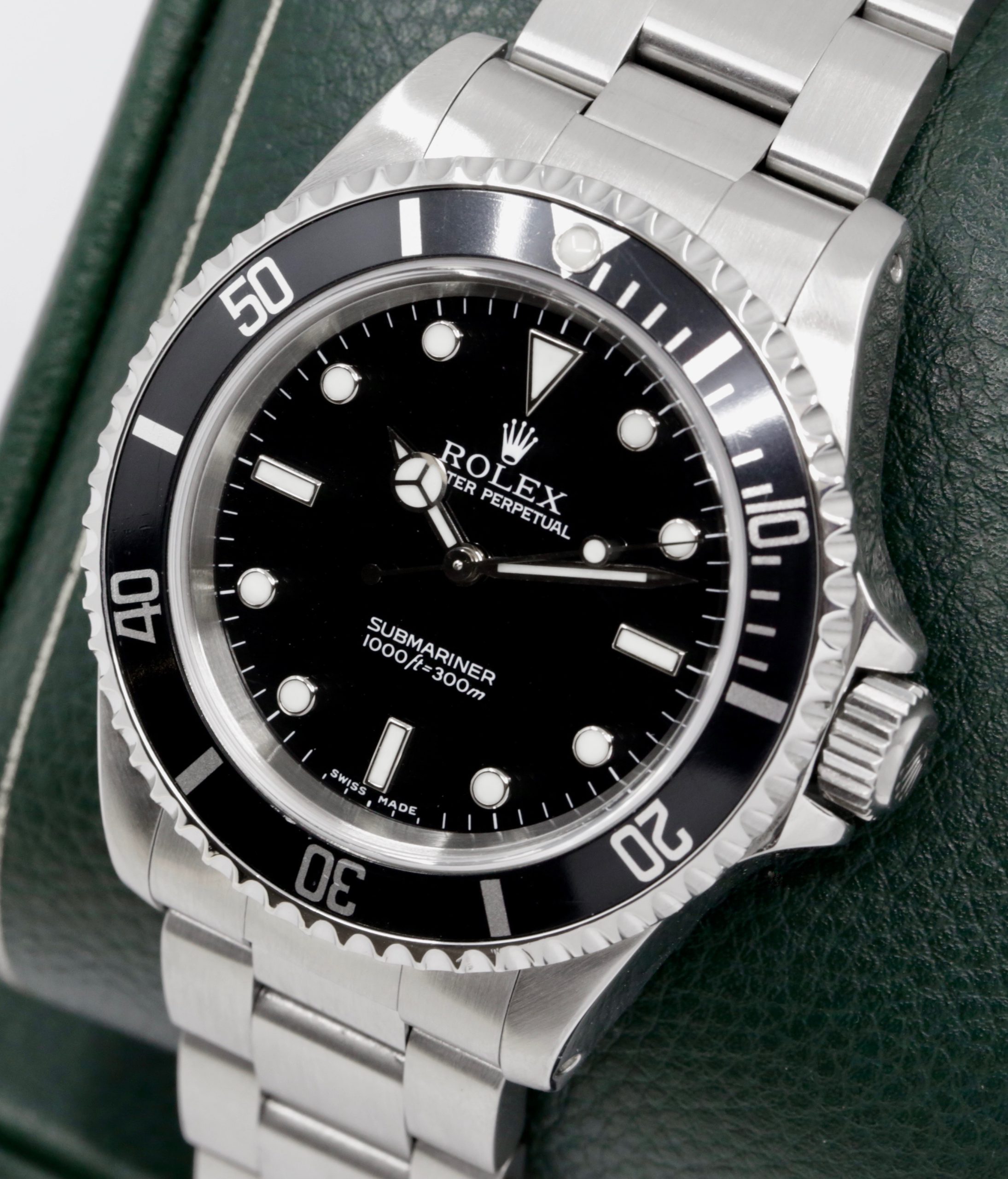 Rolex Oyster Perpetual Submariner Non-Date "2 Liner", in Stainless Steel, Black Index Dial, on Stainless Steel Rolex Oyster Bracelet, Ref. 14060M, P Serial, Circa: 2000, with Rolex Box - Image 2