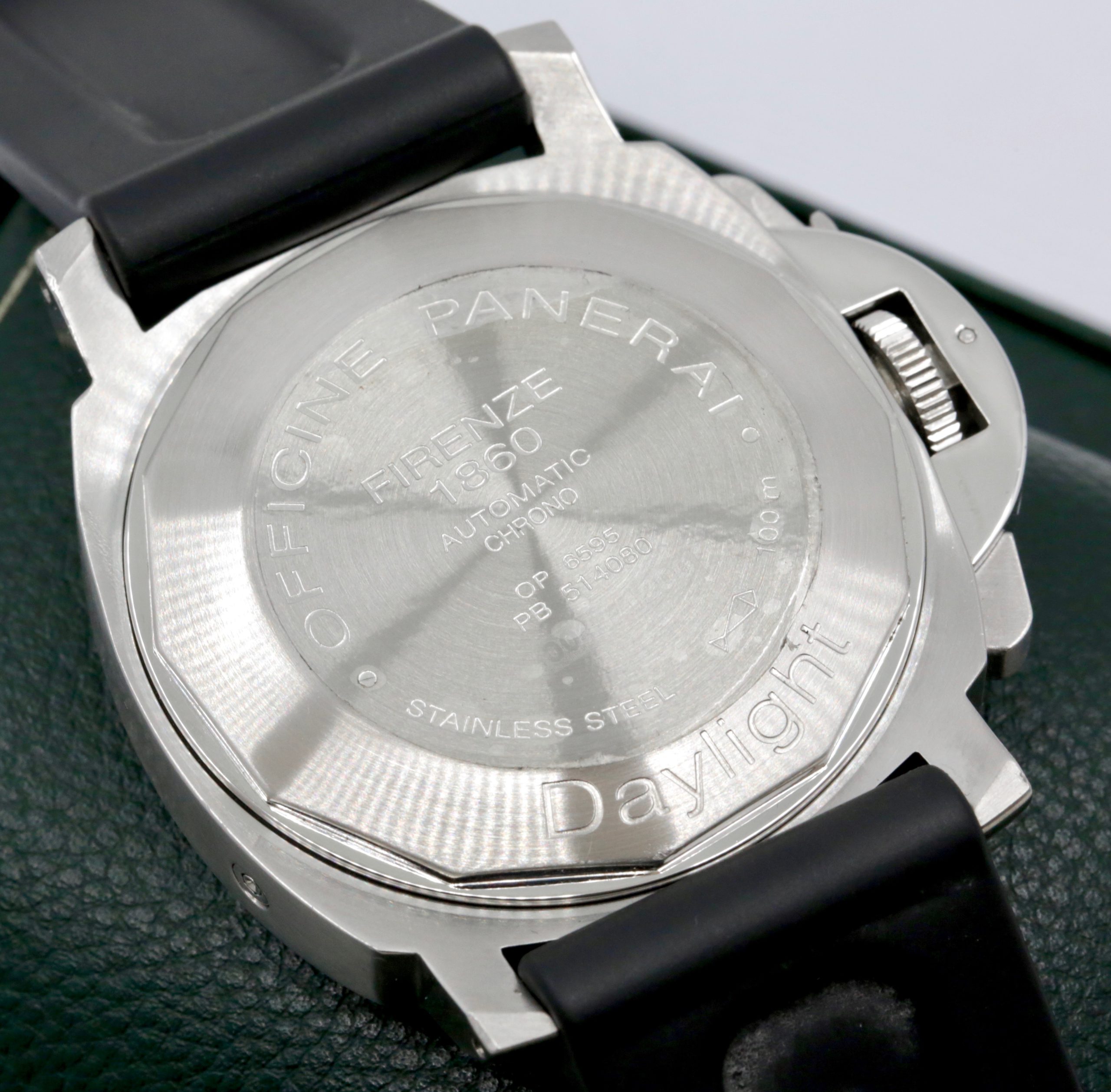 Panerai Luminor Chronograph Daylight in stainless steel, automatic self-winding Panerai OP XII (base on the Valjoux caliber 7753) chronograph movement. Ref# PAM00196 Ca. 2004 Box and Papers - Image 5