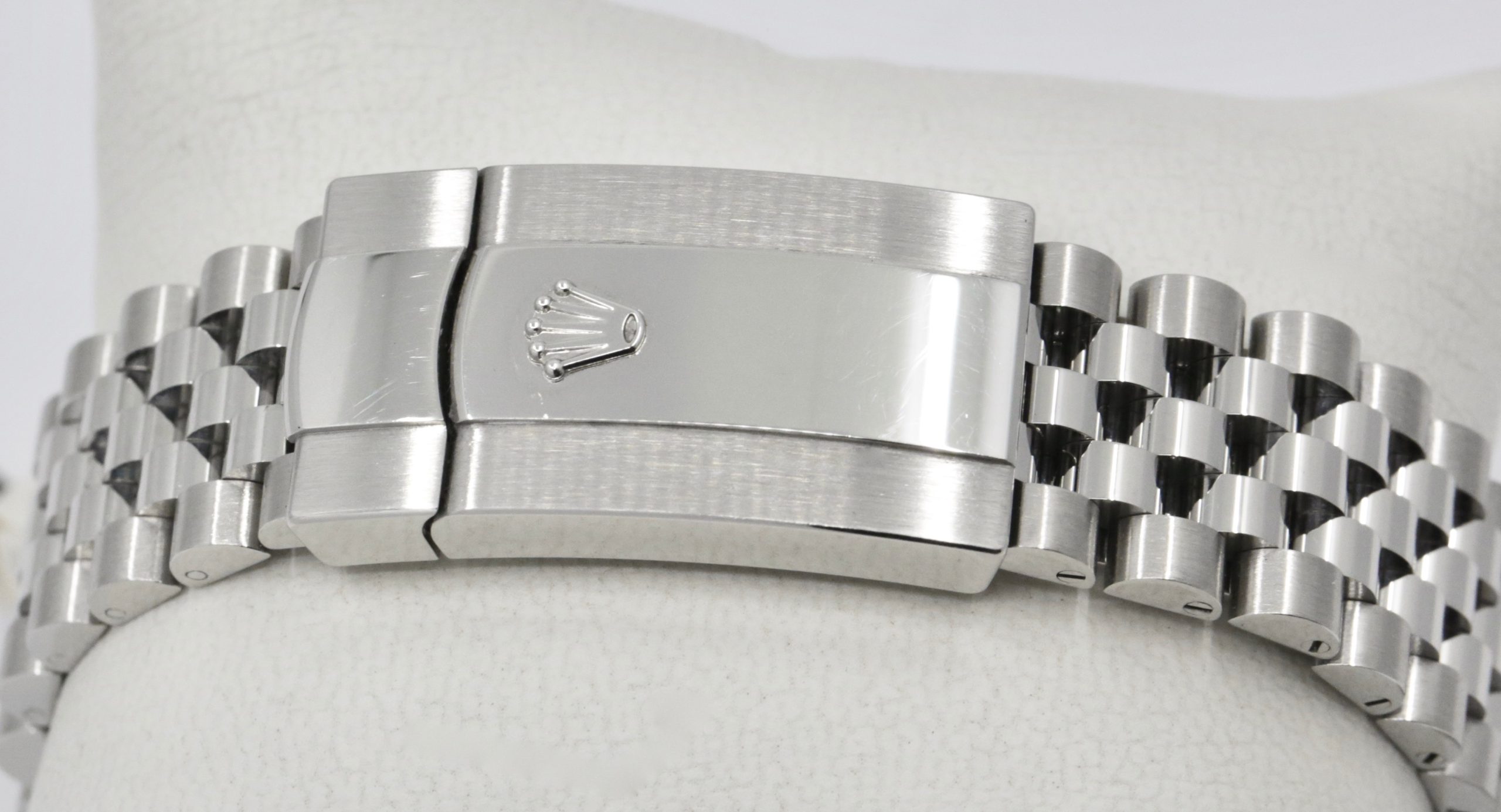 Rolex Datejust 36, Stainless Steel, Blue Fluted Motif Dial, 18ct White Gold Fluted Bezel on Stainless Steel Rolex Jubilee Bracelet, Ref. 126234, Circa: 2022, Complete with Box, Books, Swing Tags, Rolex Warranty Card & Balance of 5 Year Rolex Factory Warranty - Image 6