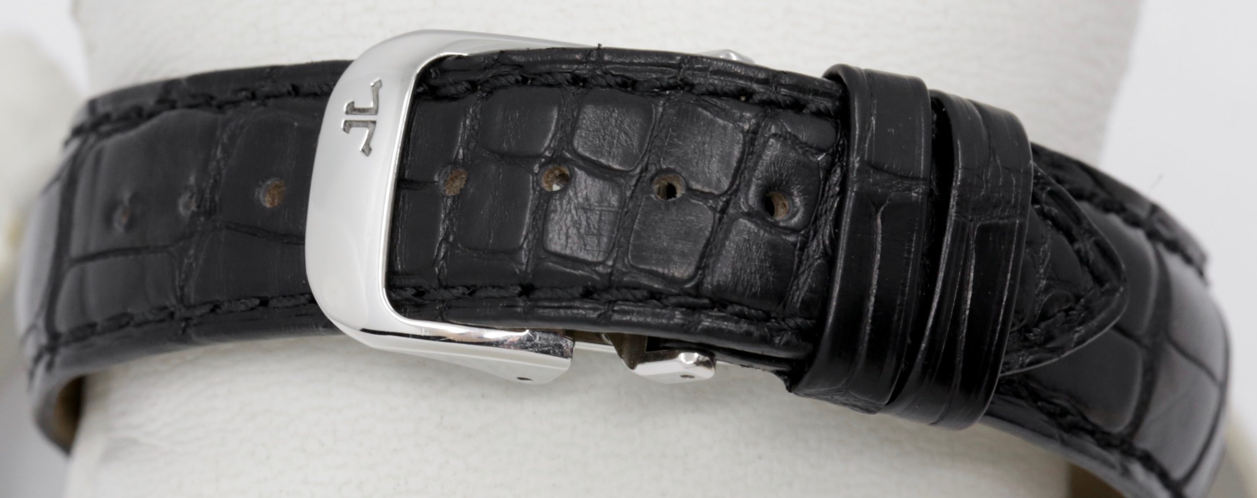 Jaeger-LeCoultre Master Control Date, Stainless Steel, Silver Dial, on Black JLC Alligator Strap with Stainless Steel JLC Deployant, Ref. 176.8.40.S, Circa: 2015, with JLC Service Box, JLC Service Papers & JLC Warranty Certificate - Image 6