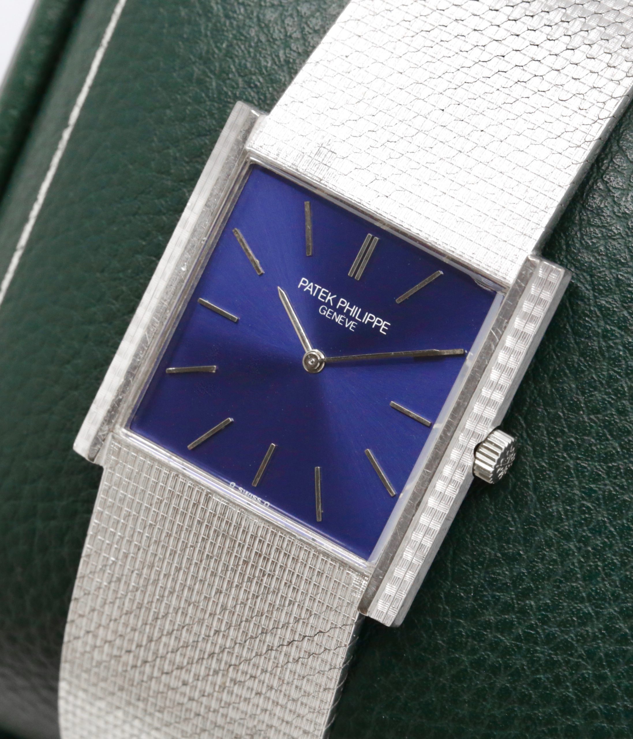 Patek Philippe Vintage Wristwatch, Ref. 3750 1, in 18ct White Gold, Blue Index Dial, on 18ct White Gold Patek Philippe Integrated Bracelet, Circa: 1970's - Image 2