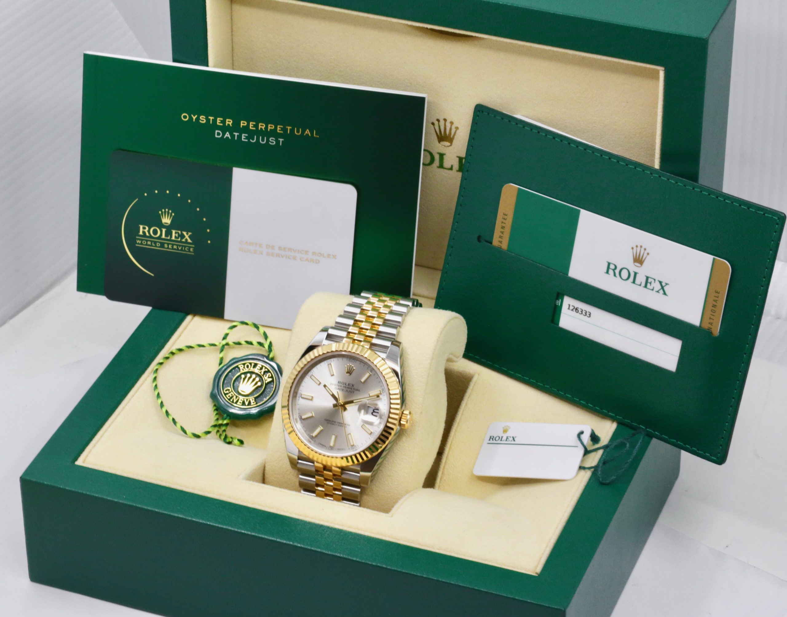 Rolex Datejust 41, in Stainless Steel & 18ct Yellow Gold, Fluted Bezel, Silver Index Dial, on Stainless Steel & 18ct Yellow Gold Rolex Jubilee Bracelet, Ref. 126333, Circa: 2016, Complete with Box, Books, Swing Tags & Rolex Warranty Card. Just returned for Rolex Service with a 2 year Warranty. - Image 7