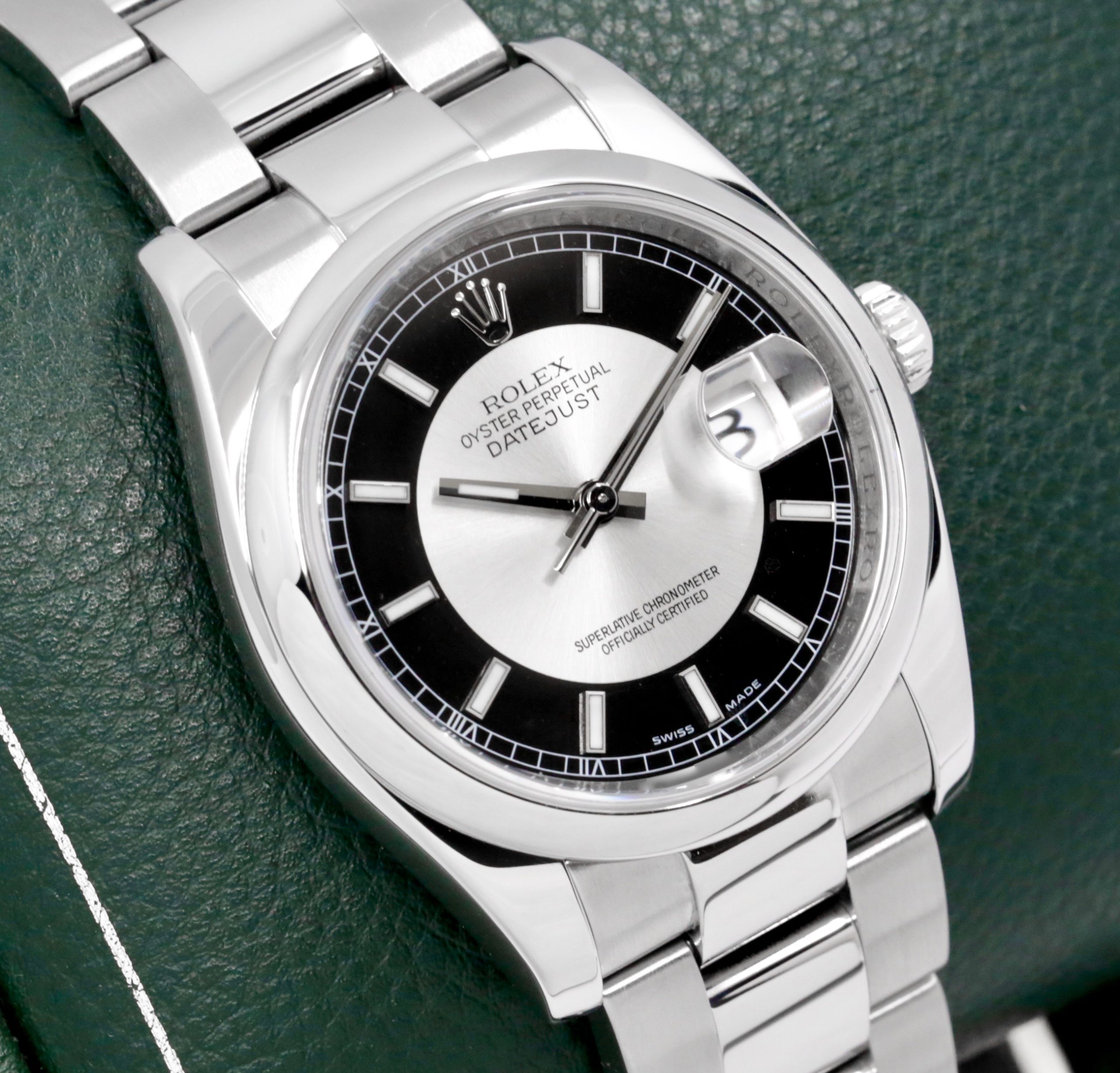 Rolex Oyster Perpetual Datejust 36, Stainless Steel, "Tuxedo" Black & Silver Index Dial, Smooth Bezel, on Stainless Steel Rolex Oyster Bracelet, Ref. 116200, Circa: 2009 - Image 3