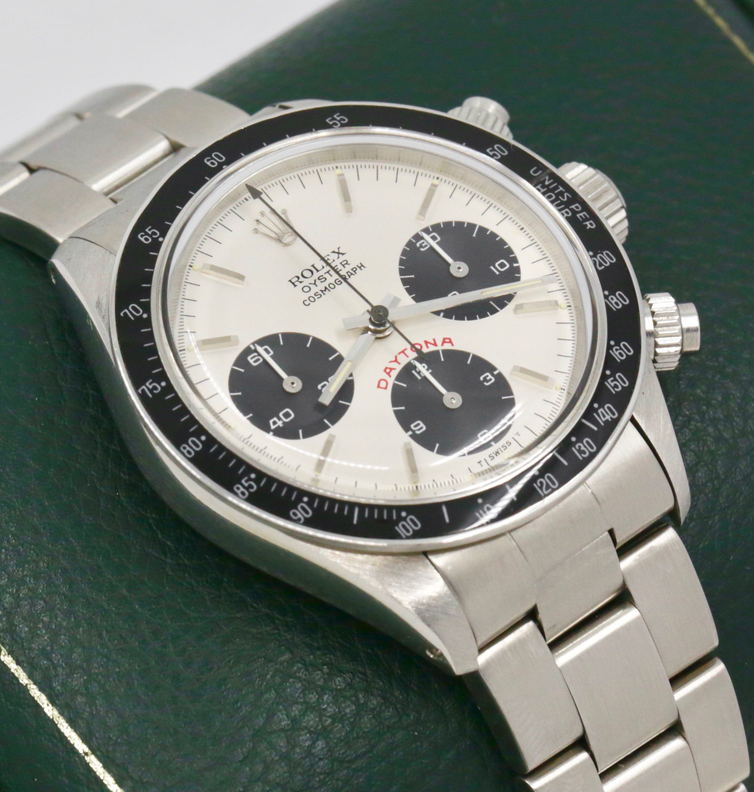 Rolex Oyster Cosmograph Daytona Reference 6263, "BIG RED", in Stainless Steel, Silver Dial with Black Sub Dials, Manual Winding, Circa: 1979/1980 - Image 3
