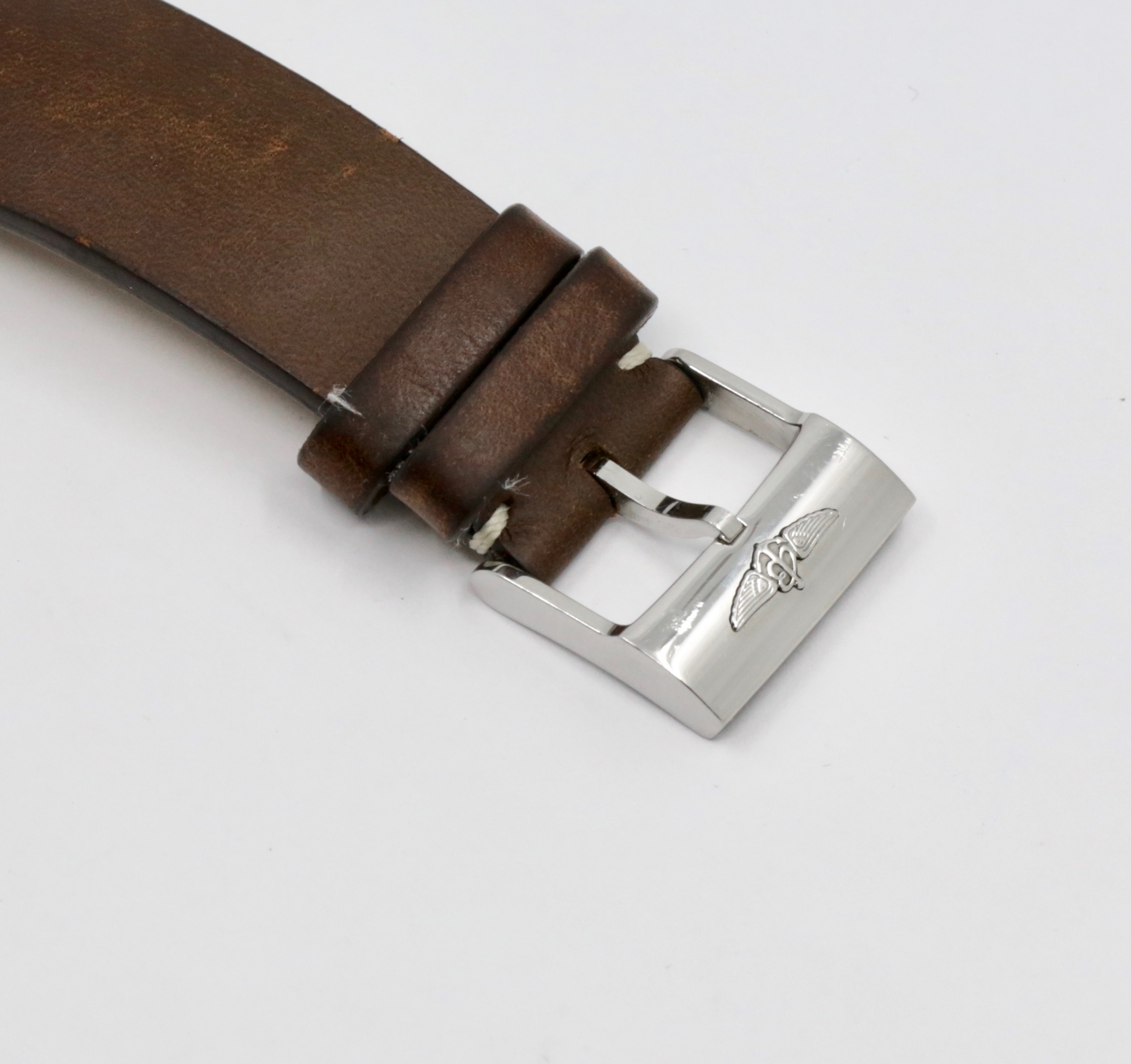 Breitling Navitimer chronograph, Ref: 806 in Stainless Steel, Black Dial with White Sub Dials, on Brown Breitling Leather Strap with Stainless Steel Breitling Tang Buckle, Ca. 1966. - Image 6