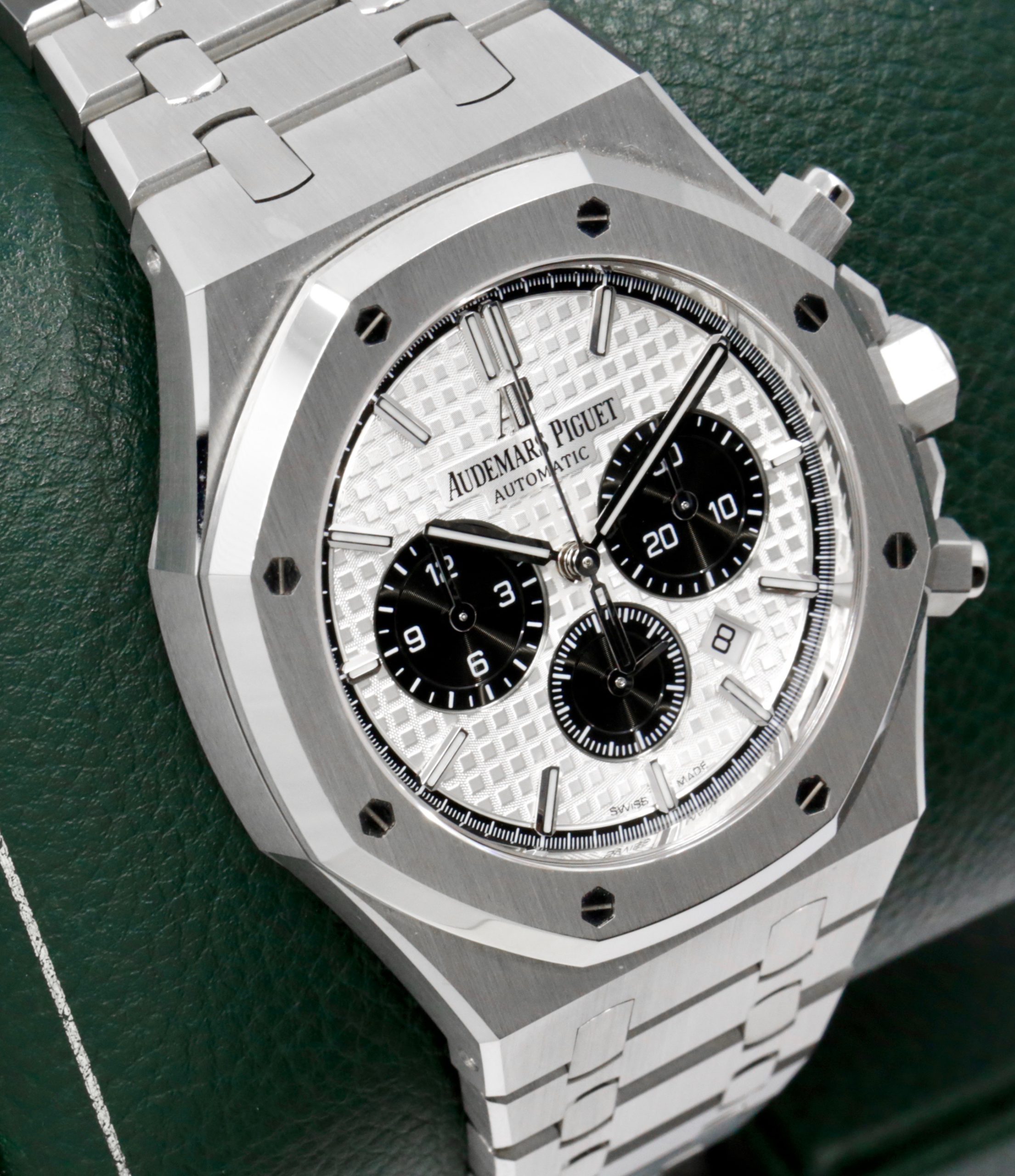 Audemars Piguet Royal Oak Chronograph, 41mm, Stainless Steel, Silver Dial with Black Sub Dials, on Stainless Steel Audemars Piguet Bracelet, Ref 26331ST.00.1220ST.03, Circa: 2020, with Box & Papers - Image 3