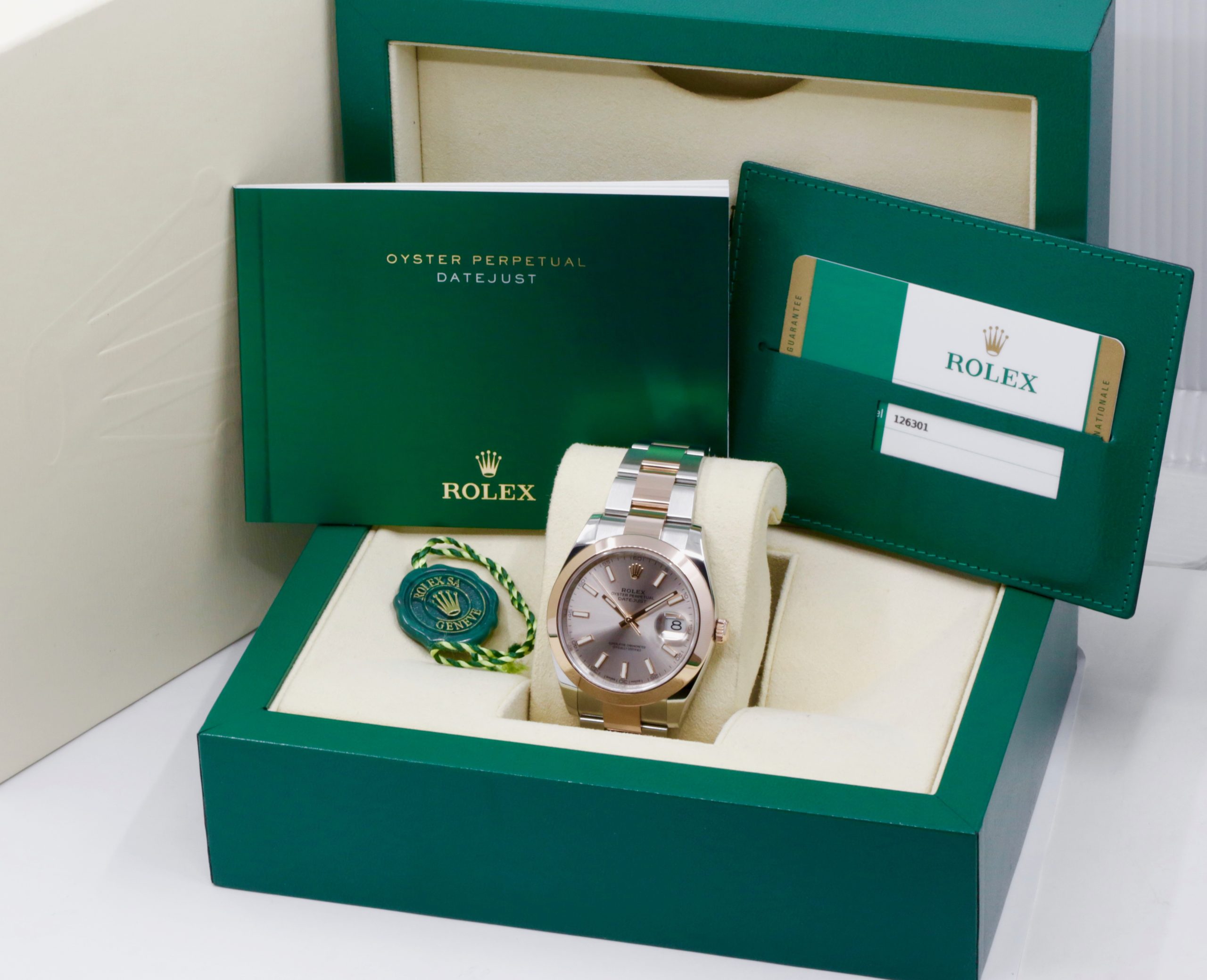 Rolex Datejust 41, Stainless Steel & 18ct Everose Gold, Sundust Index Dial, on Stainless Steel & 18ct Everose Gold Rolex Oyster Bracelet, Ref. 126301, Circa: 2018, with Box, Books, Swing Tag, & Rolex Warranty Card - Image 8