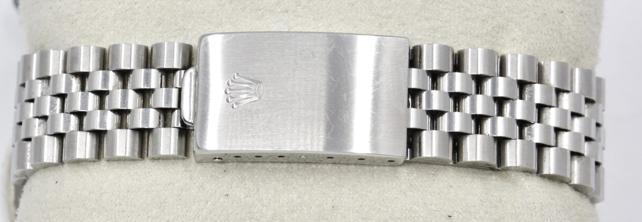 Rolex Oyster Perpetual Datejust, Stainless Steel, Notched Bezel, Silver Index Dial, on Stainless Steel Rolex Jubilee Bracelet, Ref. 16030, Circa: 1987 - Image 7