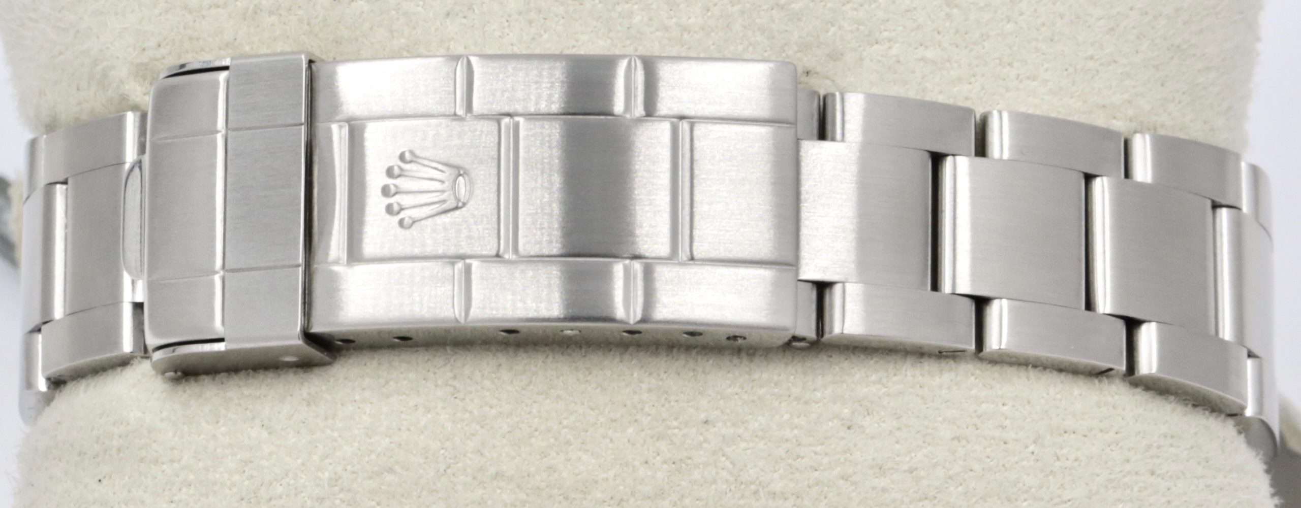 Rolex Sea-Dweller, 40mm, Stainless Steel, Black Index Dial, Black Aluminum Bezel, on Stainless Steel Rolex Oyster Bracelet, Ref. 16600, Circa: 2008, with Box, Rolex Service Card & Balance of 2 Year Rolex Service Warranty - Image 6
