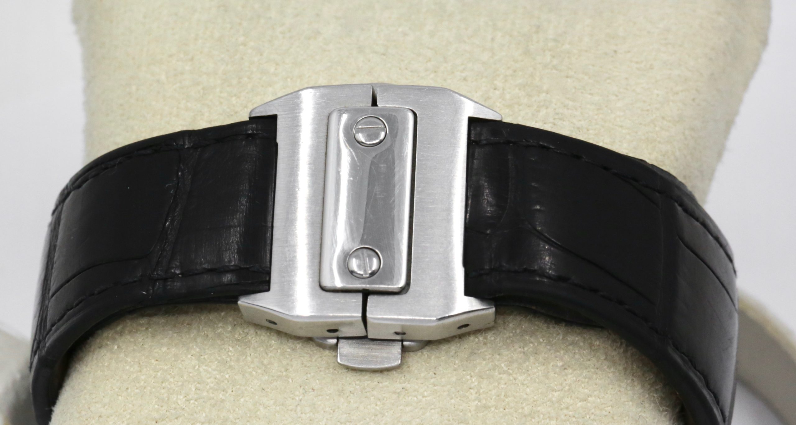 Cartier Calibre de Cartier in Stainless Steel, Silver Roman Dial with Sub Seconds, on a Black Alligator Cartier Strap with Stainless Steel Deployant, Ref: 3389 - $3,800!! - Image 6