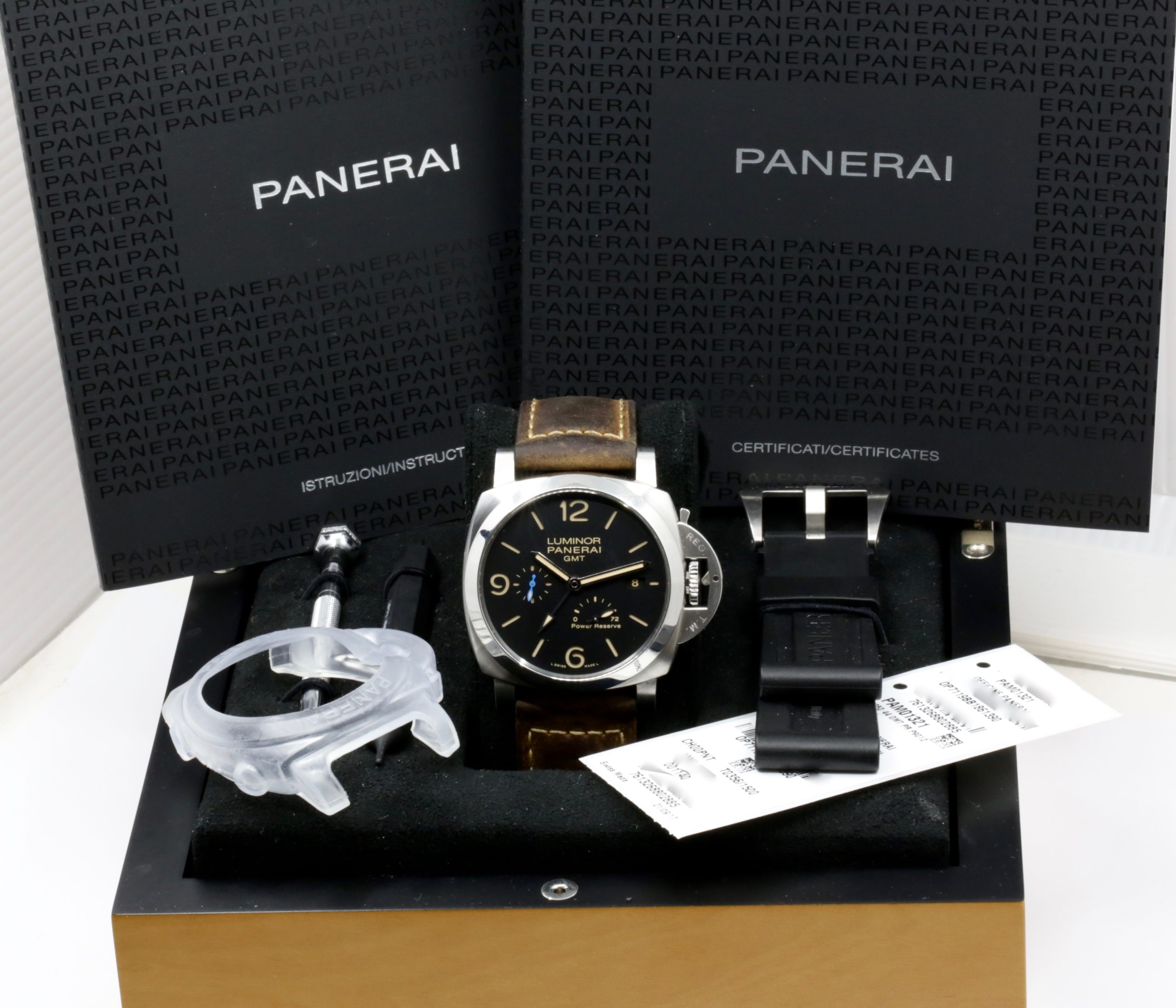 Panerai Luminor 1950 3 Days GMT in Stainless Steel, Black Dial with Arab and Index Markers, Power Reserve Indicator & Date, 44mm Case, Ref: PAM01321, Ca. 2017, with Box and Papers - Image 7