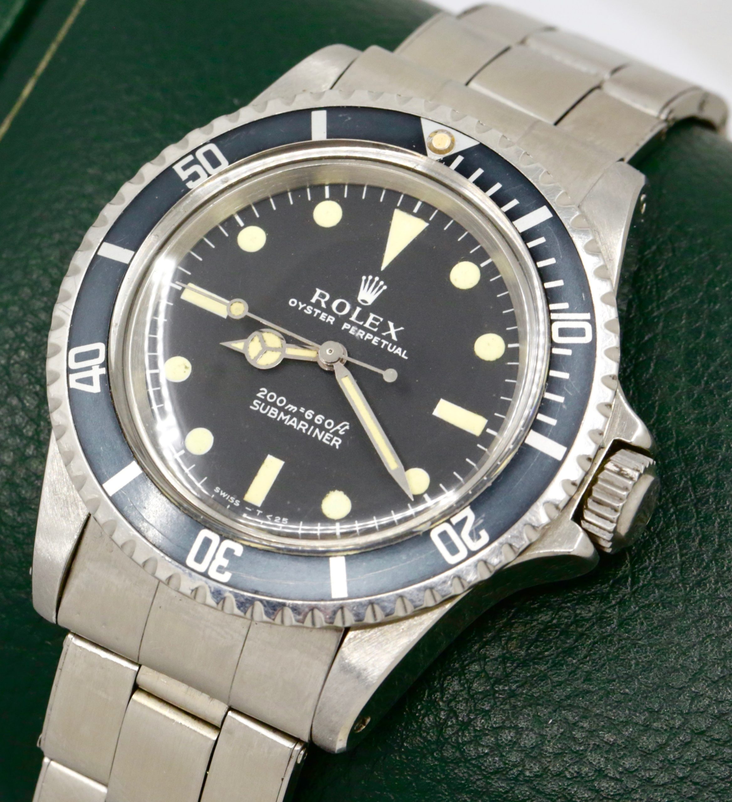 *ON SALE!! Rolex Submariner Non-Date, Ref. 5513, in Stainless Steel, Original Matte "Meters First" Dial & Original Hands, on Original Riveted Rolex Oyster Bracelet, Circa: 1967, with Rolex Folder & Warranty Certificate - Sold New in 1974 - Image 3