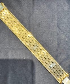 Alternative view of 18ct 0.750 gold mesh bracelet, 73.5 grams Ca 1940's, 200mm x 100mm.