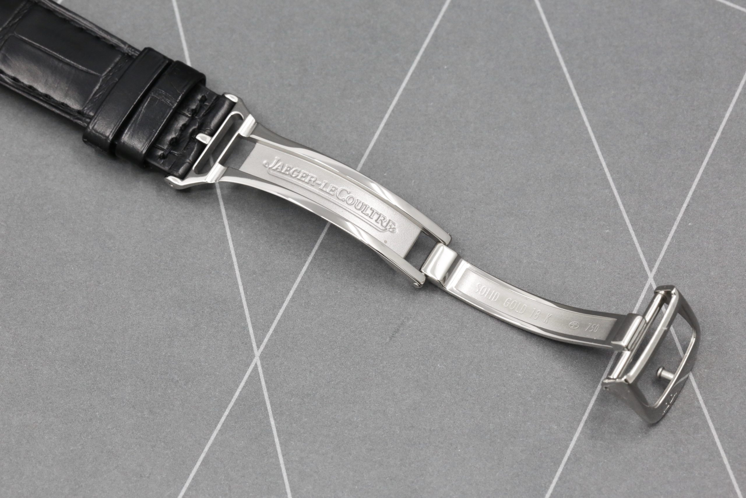 Jaeger-LeCoultre Master Quantieme Perpetual Calendar Moon Phase in 18ct White Gold. Silver index dial with Day, Date, Month and year indicators on JLC Alligator Leather Strap with 18ct White Gold JLC Deployant, Ref.140.3.80, with Box & Book, "Just Returned from a full JLC Service" - Image 7