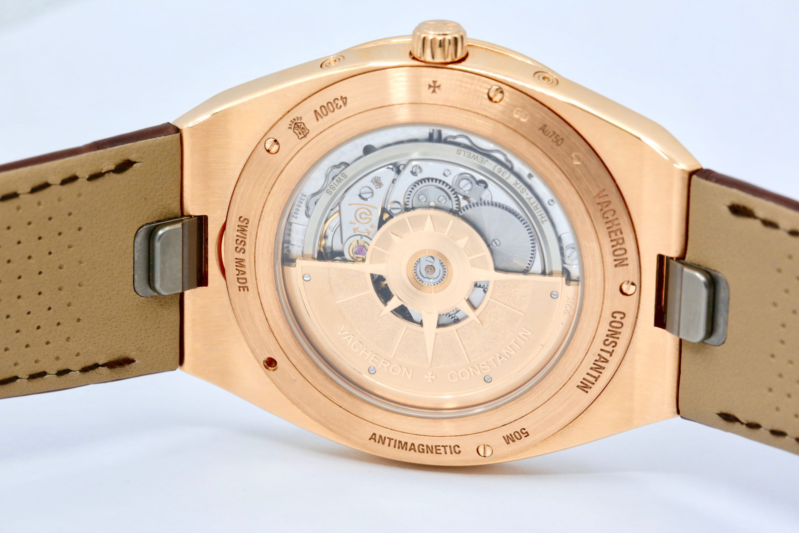 Vacheron Constantin Overseas Perpetual Calendar Ultra-Thin, in 18ct Rose Gold, Silver Sunburst Dial, on Vacheron Constantin Alligator Strap with 18ct Rose Gold Tang Buckle, Ref. 4300V/120R-B064, Circa: 2020, with Box, Books & Vacheron Constantin Warranty Card - Image 6