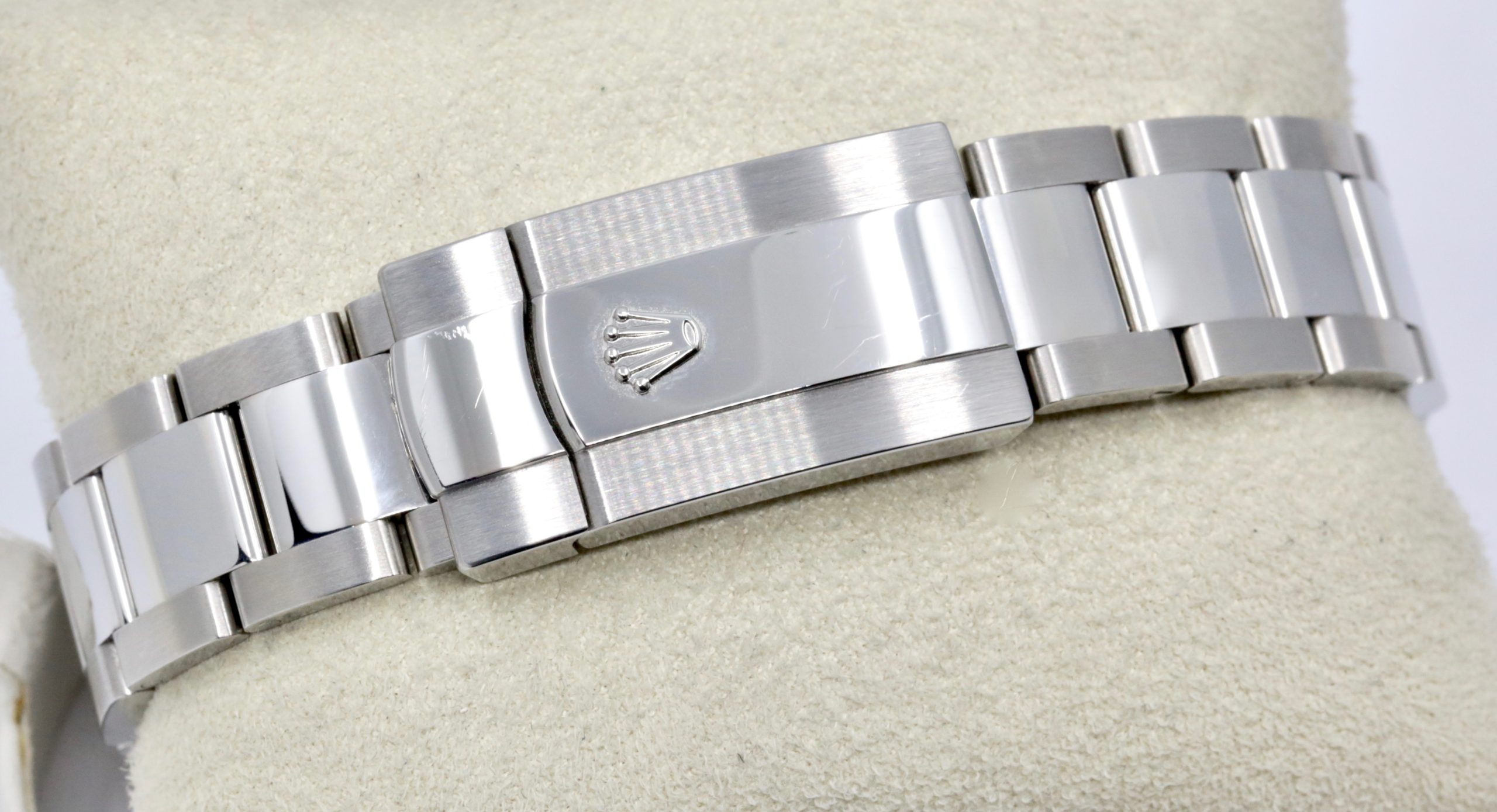 Rolex Oyster Perpetual Datejust 36, Stainless Steel, 18ct White Gold Fluted Bezel, Black Index Dial, on Stainless Steel Rolex Oyster Bracelet, Ref. 126234, Circa: 2024, with Box, Books, Rolex Warranty Card, & Balance of 5 Year Rolex Factory Warranty - Image 7