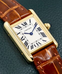 Cartier Tank Louis, Small Model, in 18ct Yellow Gold, Silver Roman Dial, on Brown Alligator Cartier Strap with 18ct Yellow Gold Cartier Tang Buckle, Ref. W1529856, Circa: 2017, with Cartier Box & Cartier Warranty Card *MINT CONDITION*