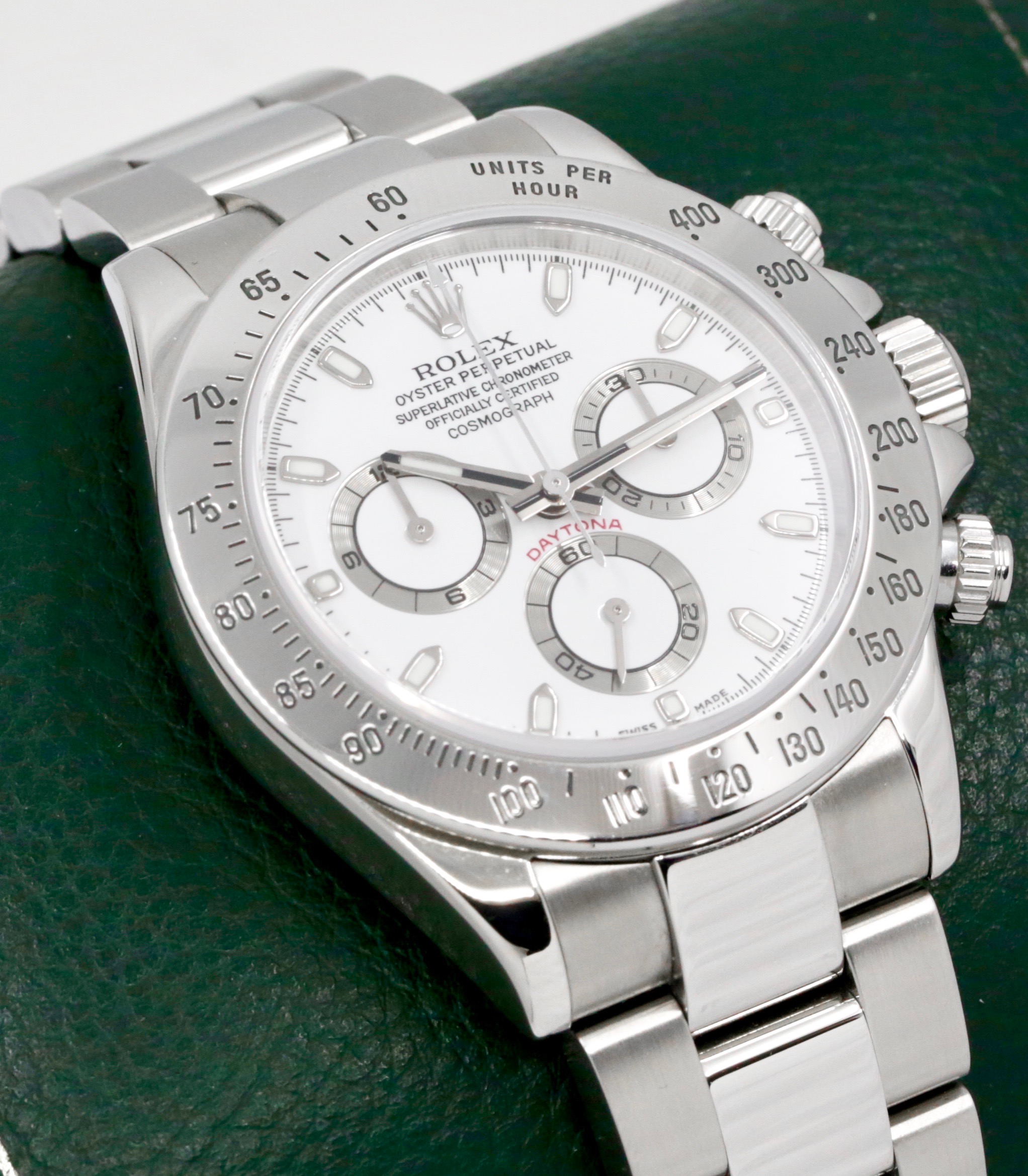 Rolex Cosmograph Daytona, Stainless Steel Case, with Stainless Steel Bezel, White Index Dial, on Stainless Steel Rolex Oyster Bracelet, Ref. 116520, Circa: 2004, with Box, Book, Rolex Service Card & Balance of 2 Year Rolex Service Warranty - Image 3