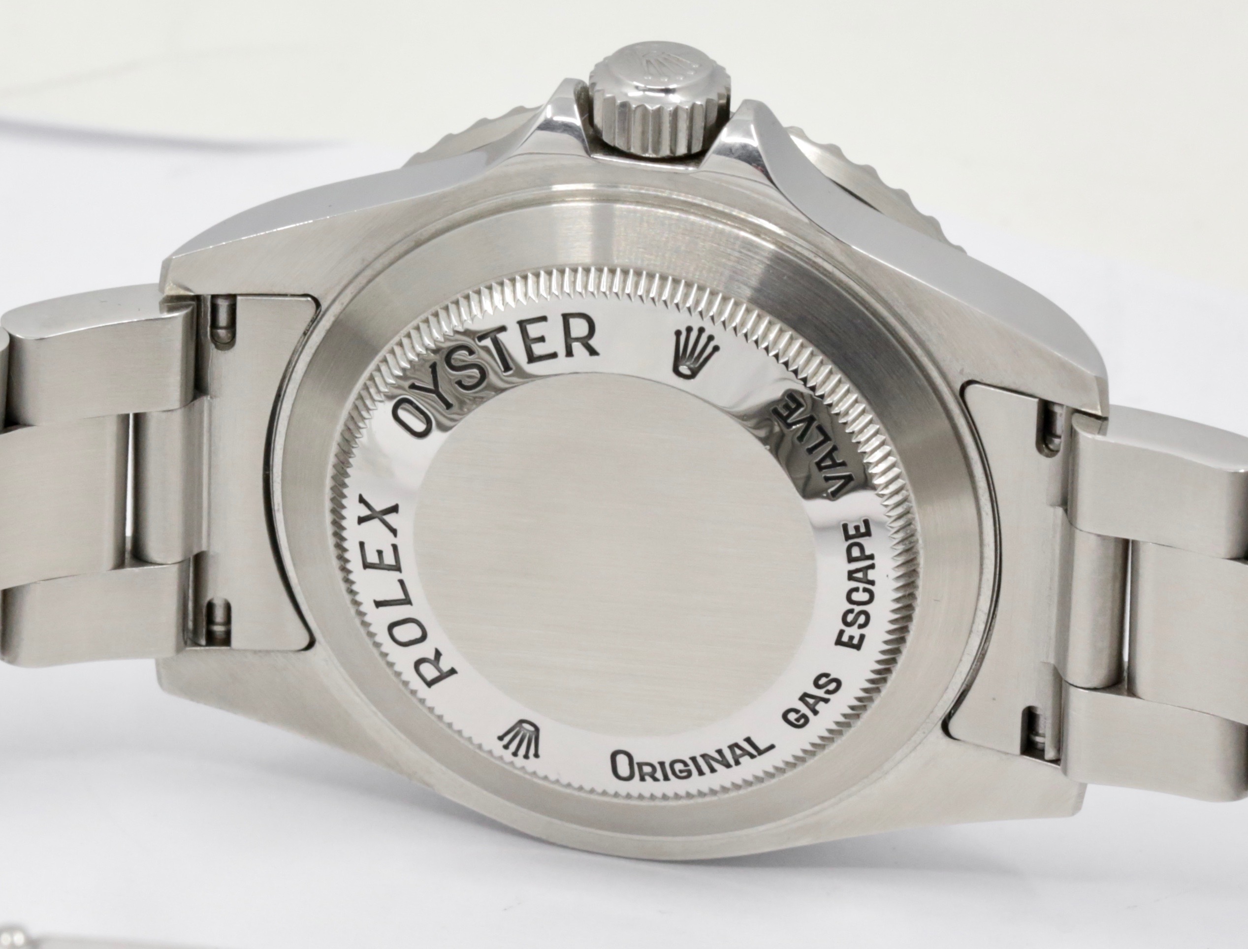 Rolex Oyster Perpetual Sea-Dweller, 40mm, Stainless Steel, Black Index Dial on Stainless Steel Rolex Oyster Bracelet, Ref.16600, Circa: 2005, Complete with Box, Books, Anchor Swing Tag, Rolex Warranty Card, Rolex Service Card & Rolex Service Papers - Image 5